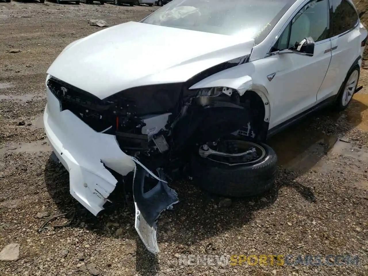 9 Photograph of a damaged car 5YJXCAE25MF321531 TESLA MODEL X 2021