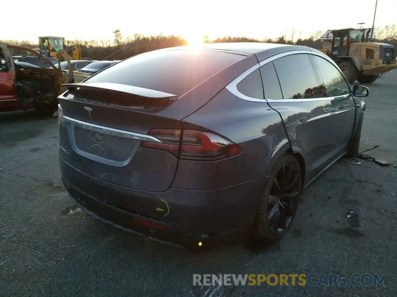 4 Фотография поврежденного автомобиля 5YJXCBE20MF316114 TESLA MODEL X 2021