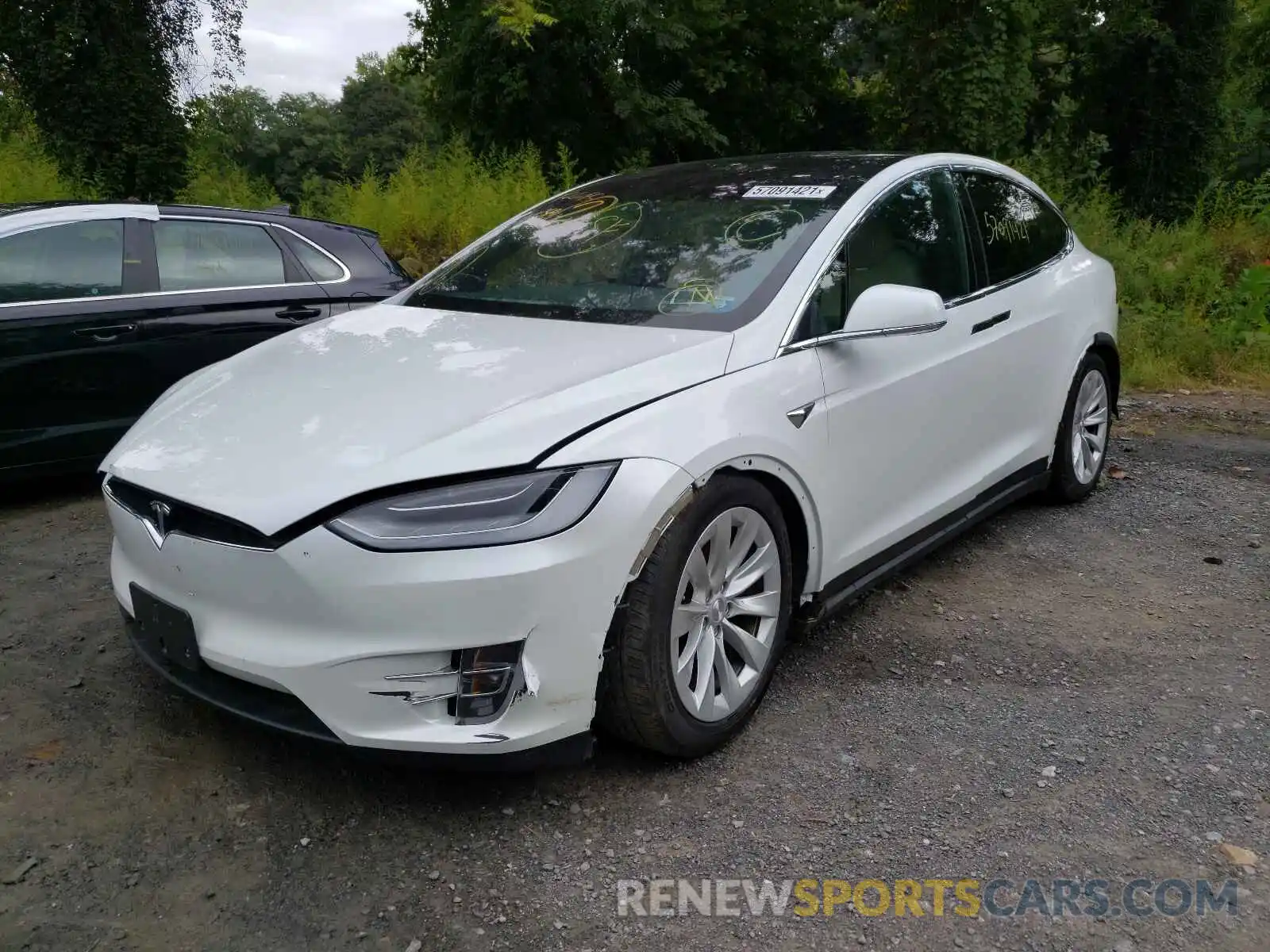 2 Photograph of a damaged car 5YJXCBE21MF319703 TESLA MODEL X 2021