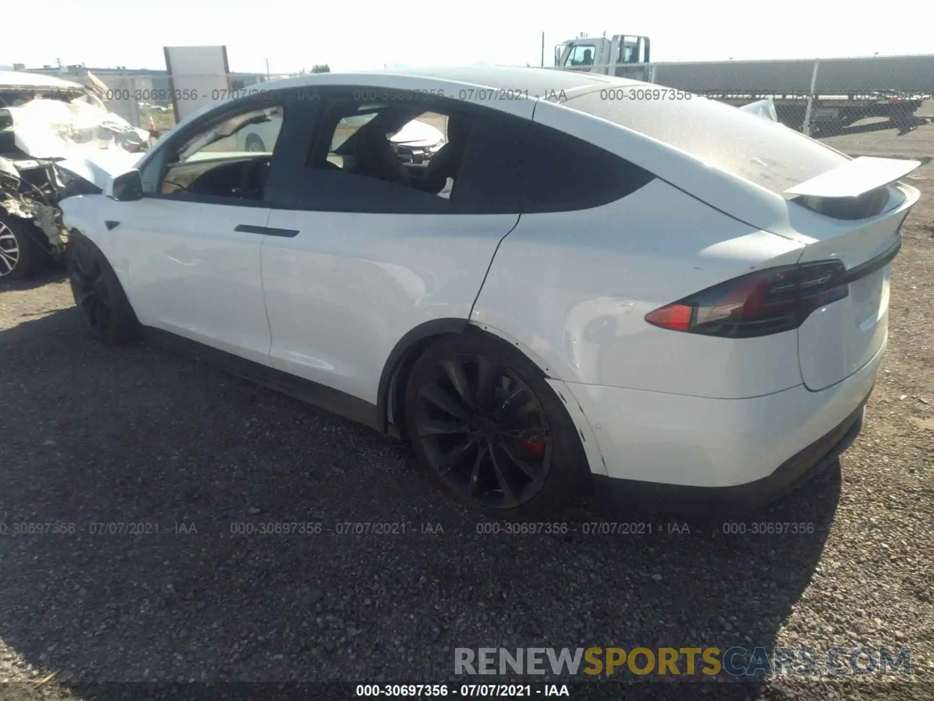 3 Фотография поврежденного автомобиля 5YJXCBE42MF323924 TESLA MODEL X 2021