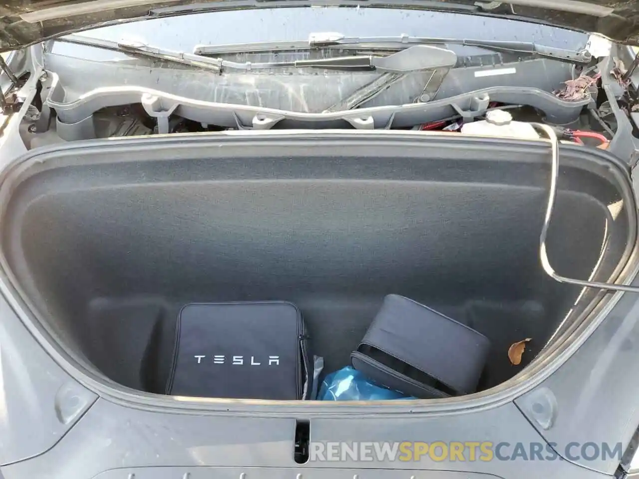 12 Photograph of a damaged car 5YJXCBE59MF326893 TESLA MODEL X 2021