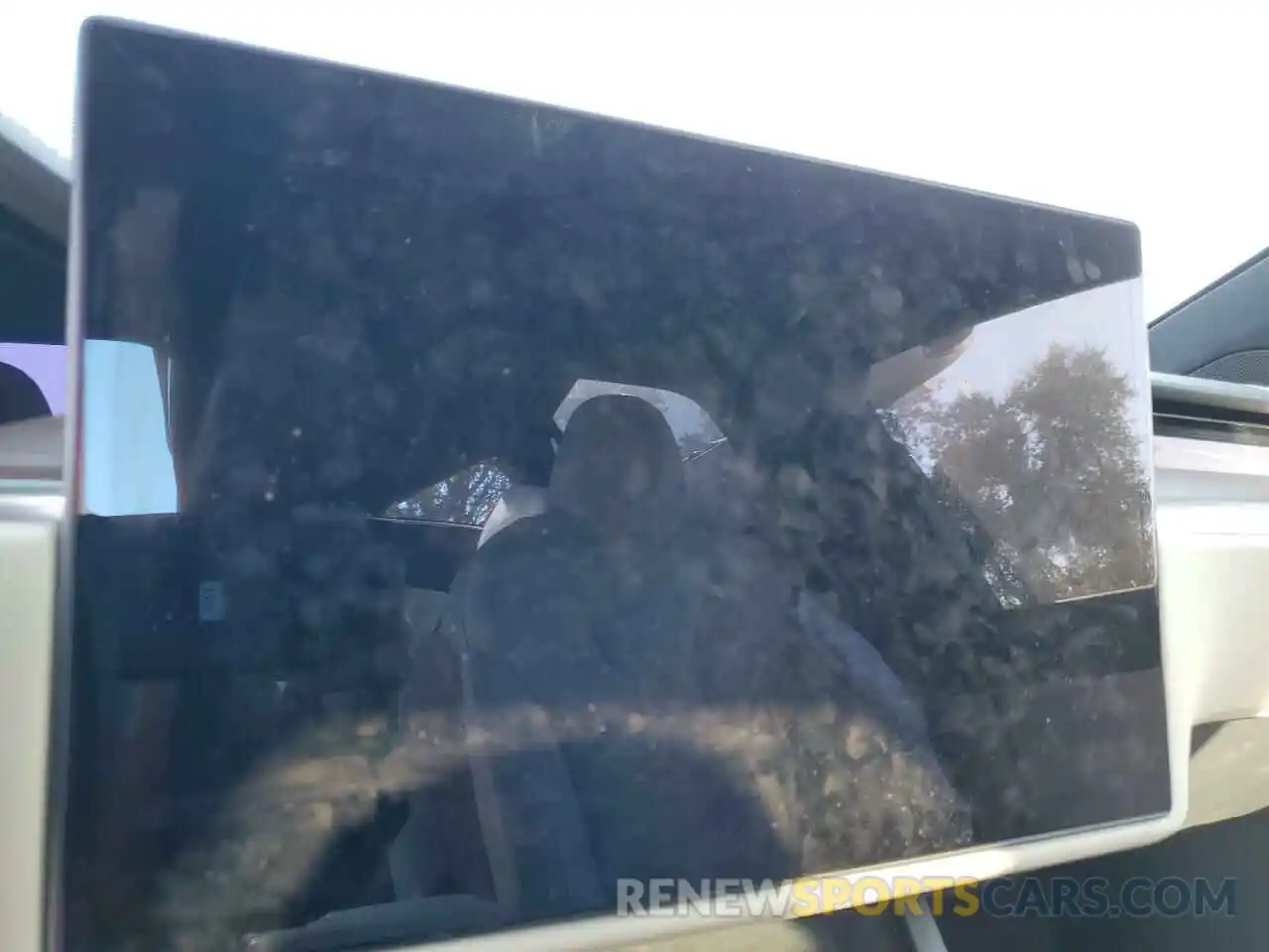 9 Photograph of a damaged car 5YJXCBE59MF326893 TESLA MODEL X 2021