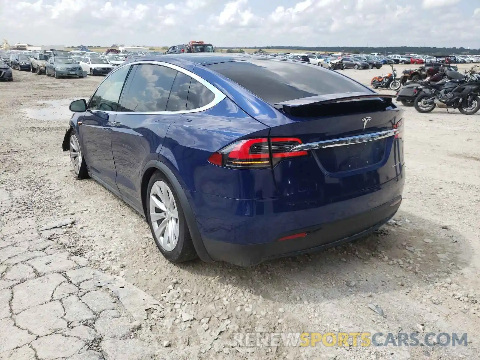 3 Фотография поврежденного автомобиля 5YJXCDE20MF322104 TESLA MODEL X 2021