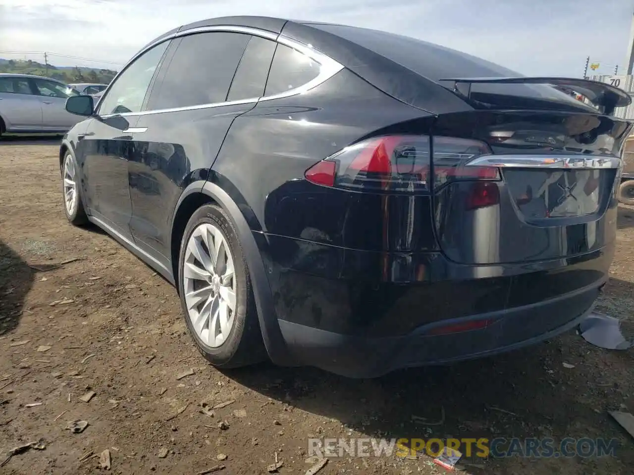 2 Photograph of a damaged car 5YJXCDE20MF324869 TESLA MODEL X 2021