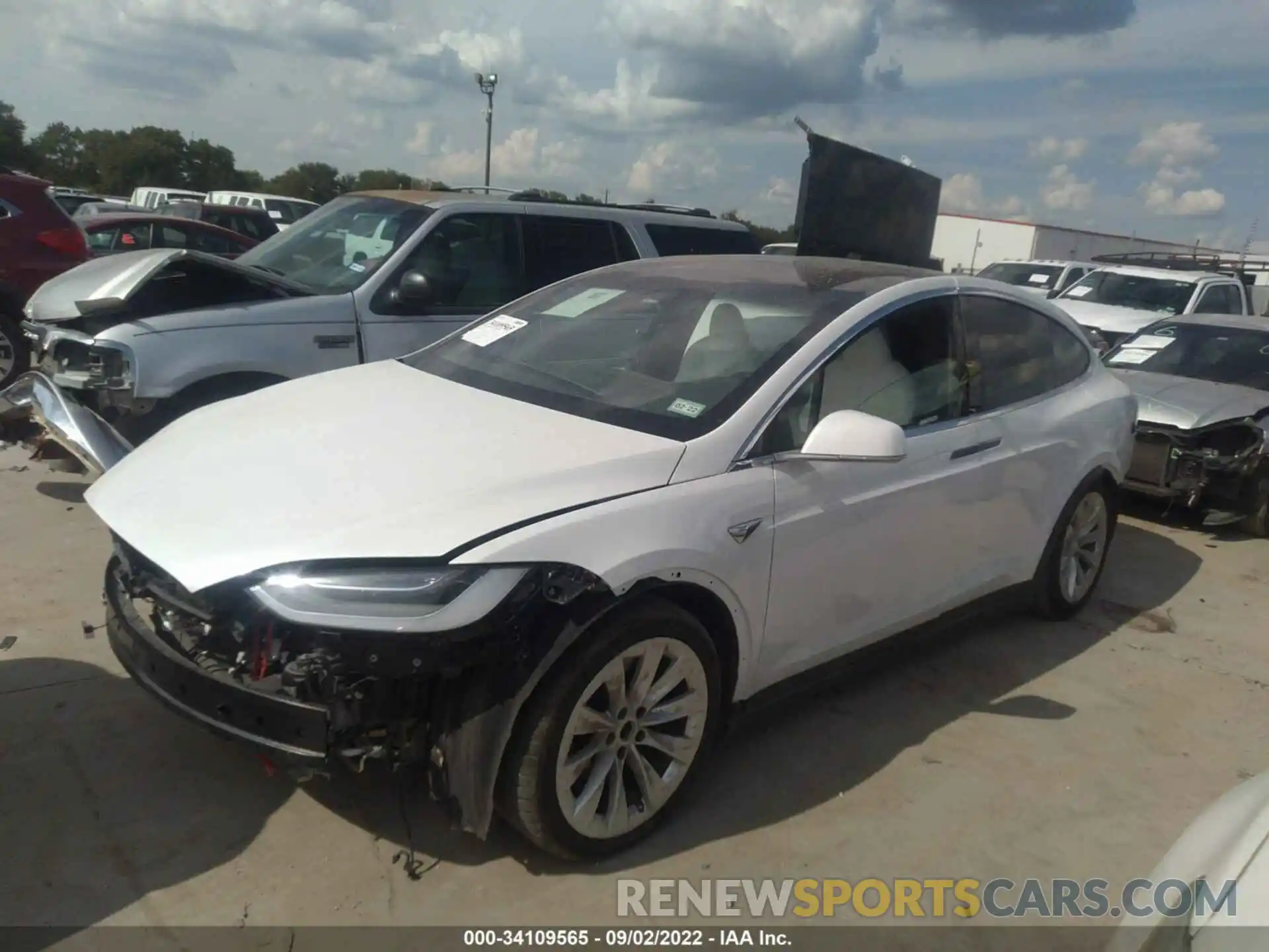 2 Photograph of a damaged car 5YJXCDE24MF322333 TESLA MODEL X 2021