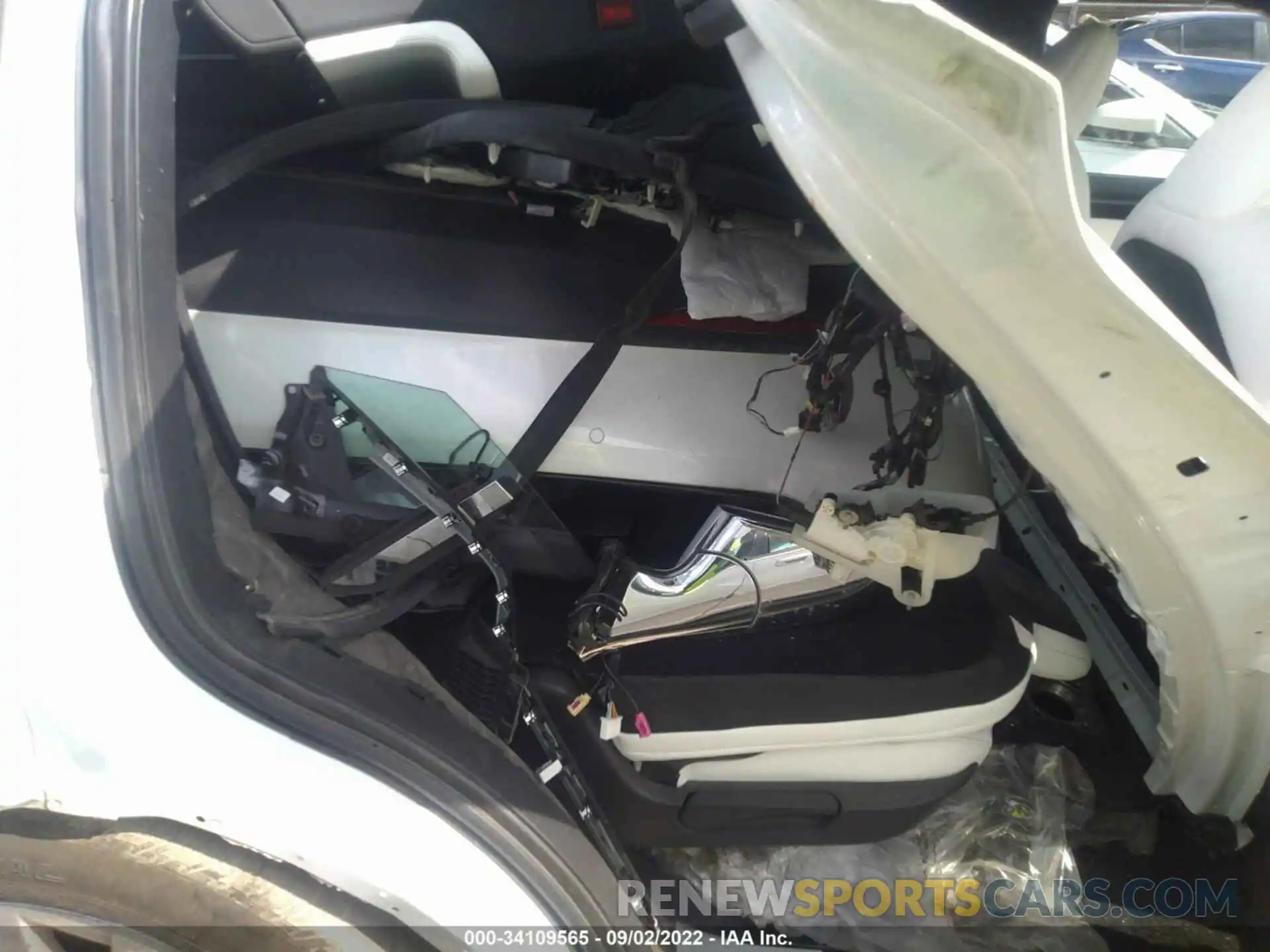 8 Photograph of a damaged car 5YJXCDE24MF322333 TESLA MODEL X 2021