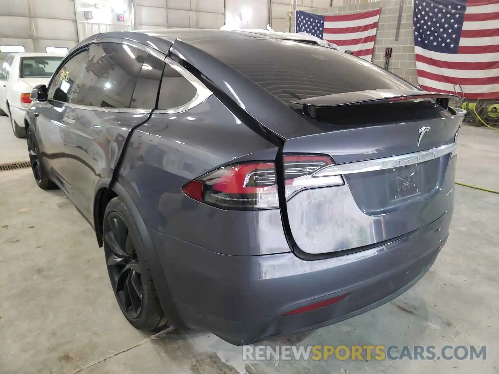 3 Photograph of a damaged car 5YJXCDE25MF319537 TESLA MODEL X 2021