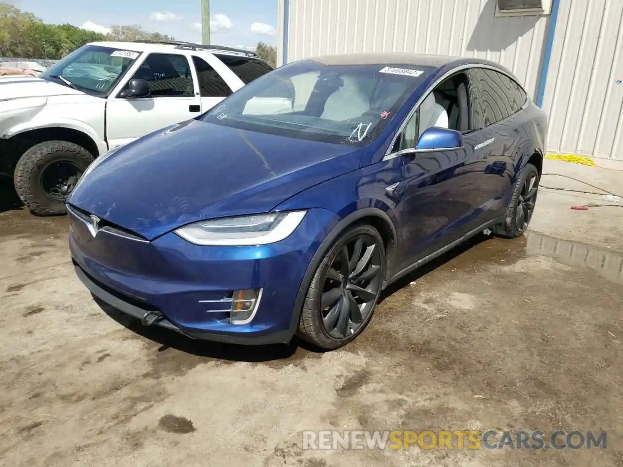 2 Photograph of a damaged car 5YJXCDE2XMF322871 TESLA MODEL X 2021