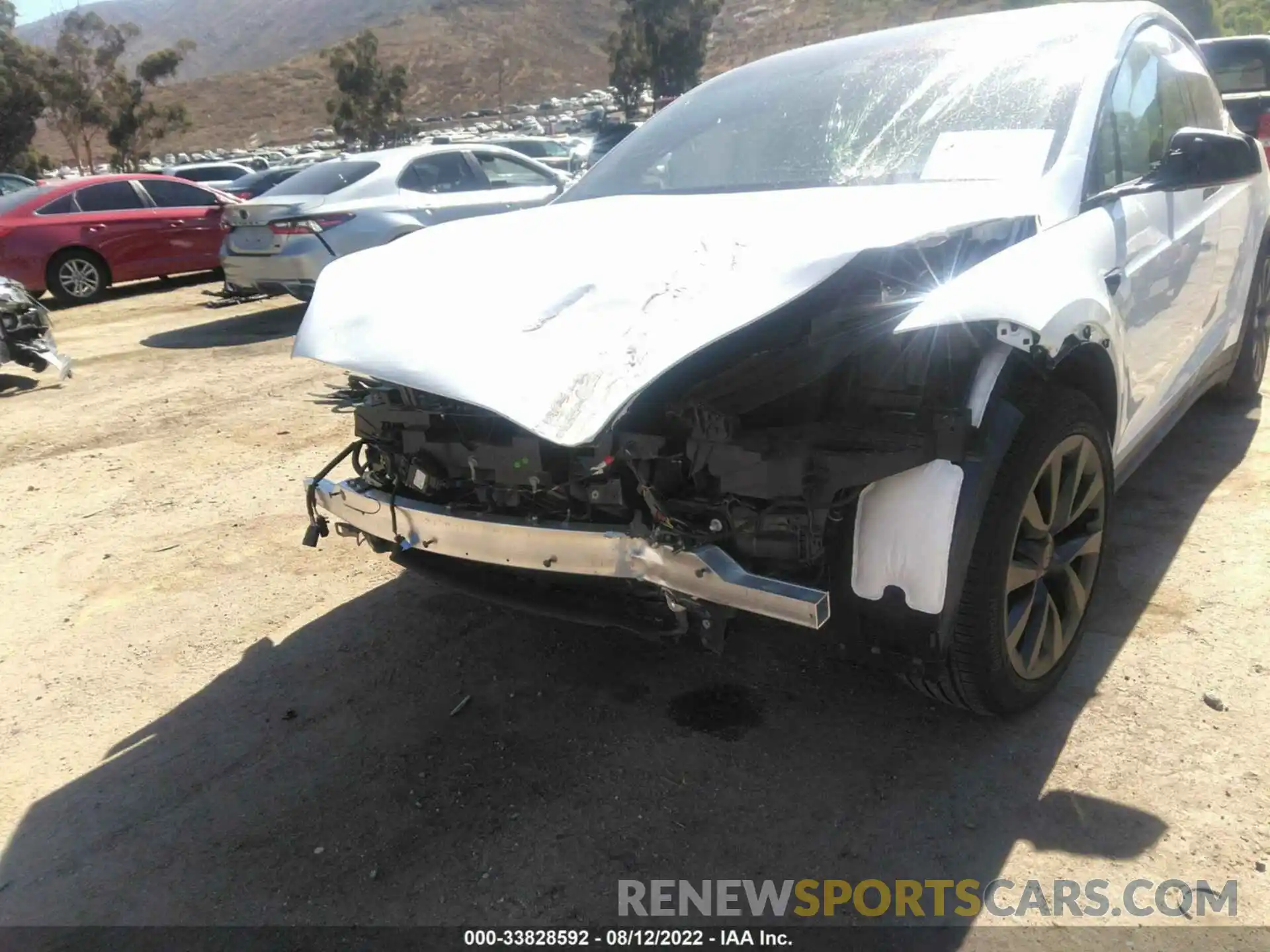 6 Photograph of a damaged car 7SAXCAE52NF350631 TESLA MODEL X 2022