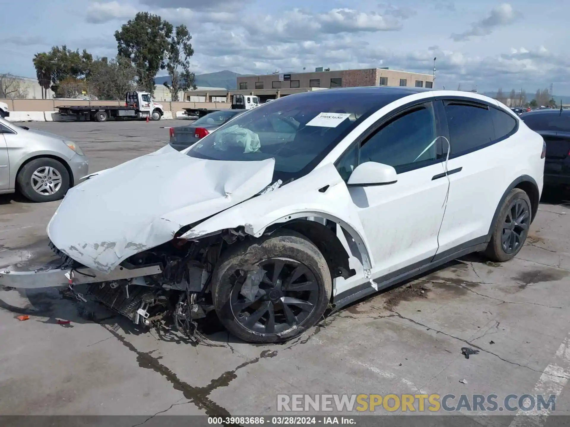 2 Photograph of a damaged car 7SAXCAE56NF342578 TESLA MODEL X 2022