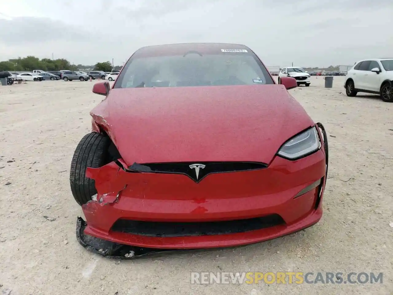 5 Photograph of a damaged car 7SAXCAE56NF359705 TESLA MODEL X 2022