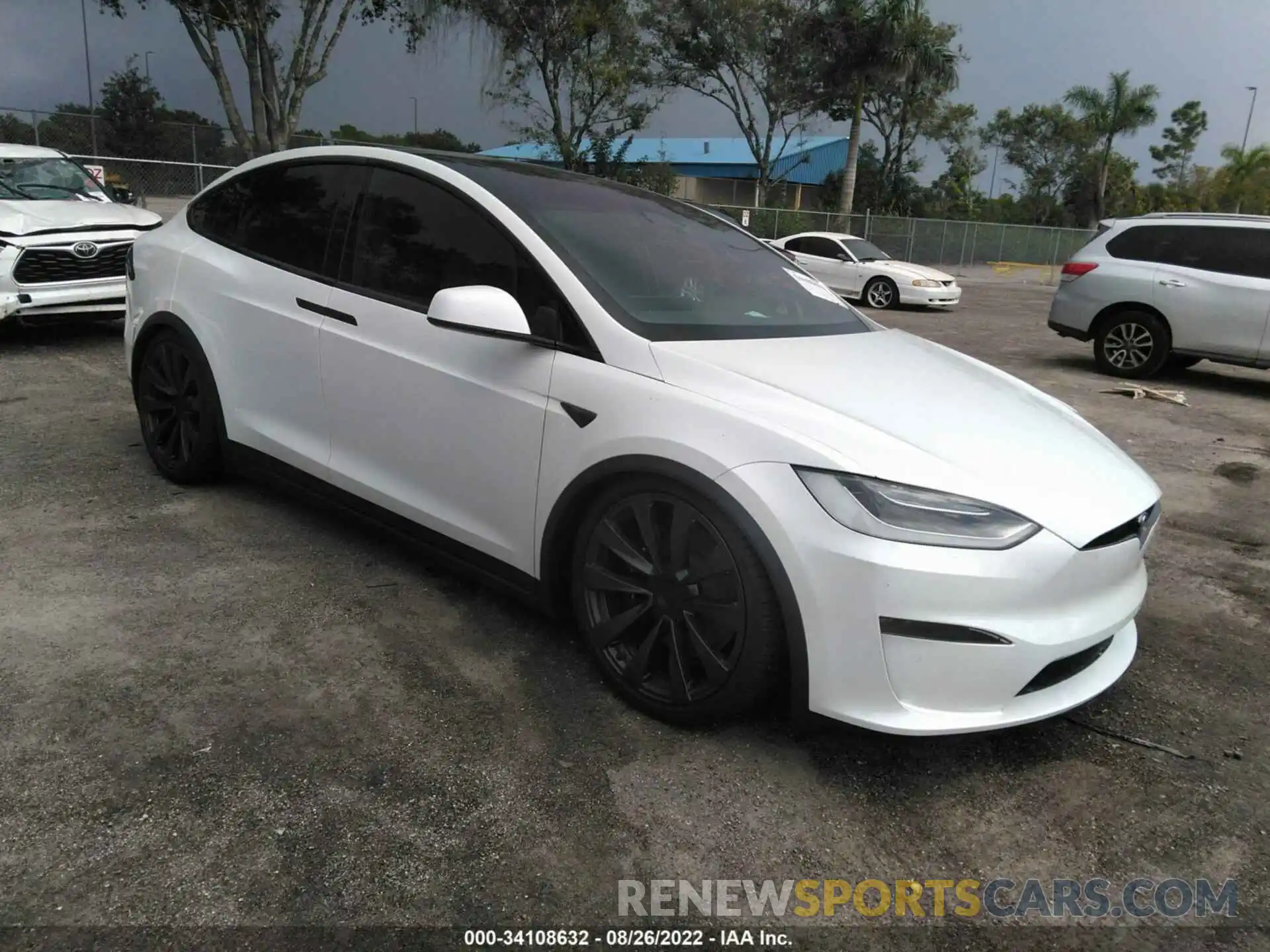 1 Photograph of a damaged car 7SAXCBE55NF335983 TESLA MODEL X 2022