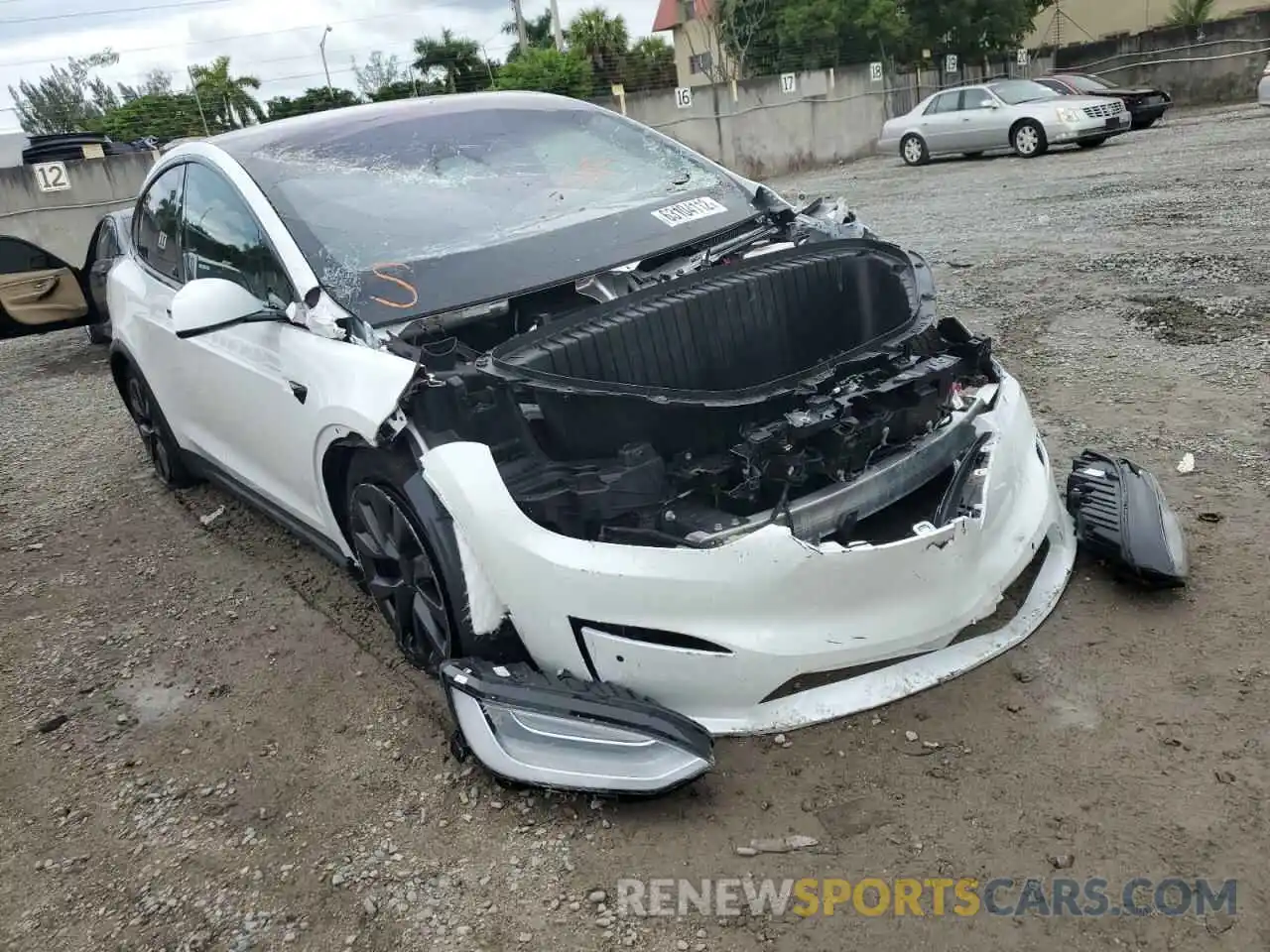 1 Photograph of a damaged car 7SAXCBE58NF332978 TESLA MODEL X 2022