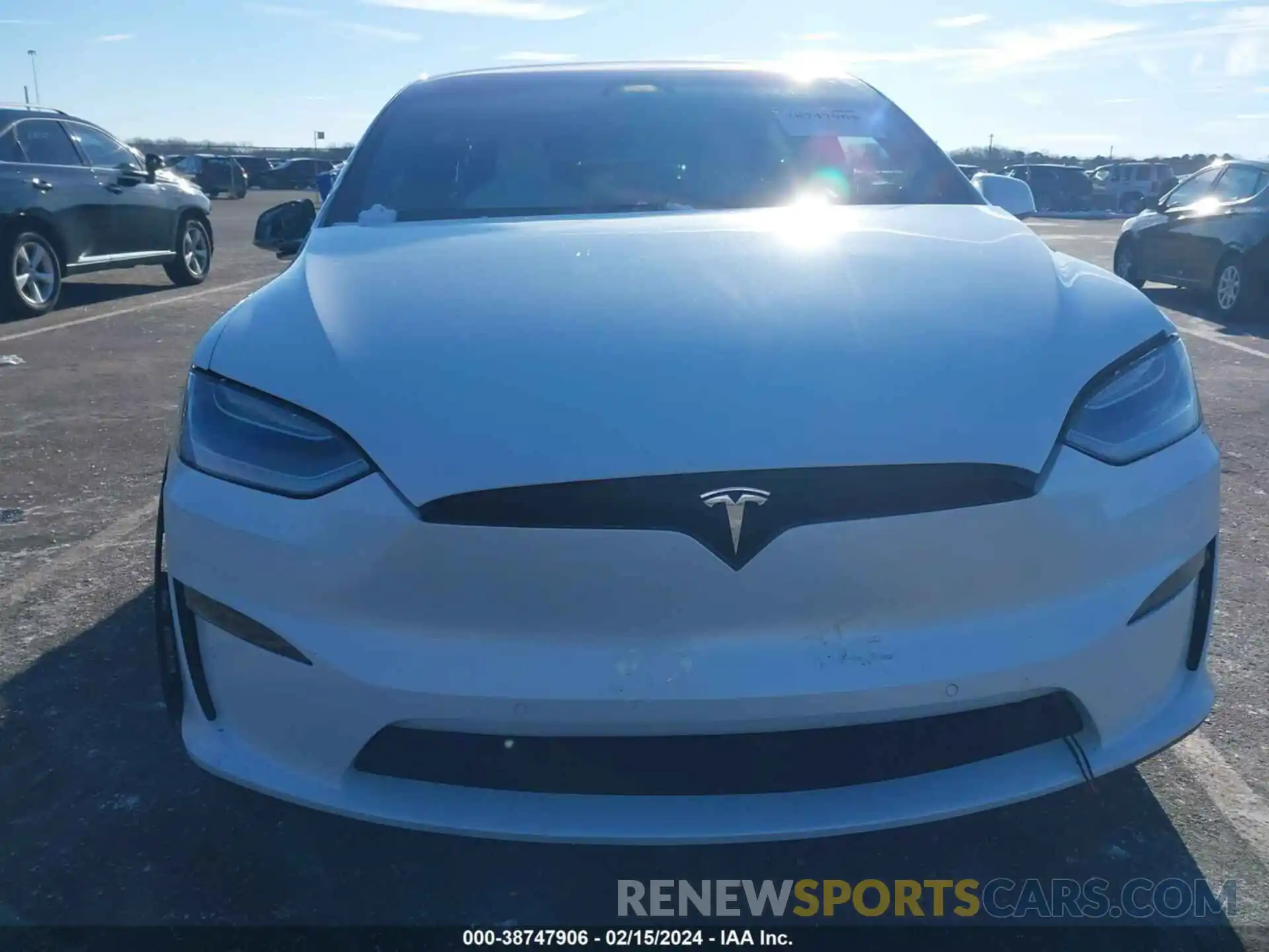 11 Photograph of a damaged car 7SAXCBE59NF329037 TESLA MODEL X 2022