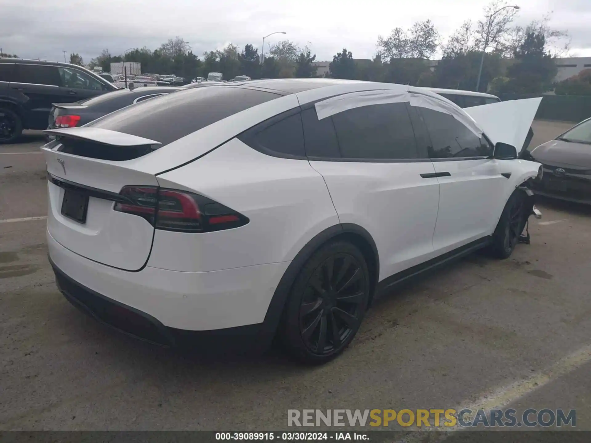 4 Фотография поврежденного автомобиля 7SAXCBE59NF355105 TESLA MODEL X 2022