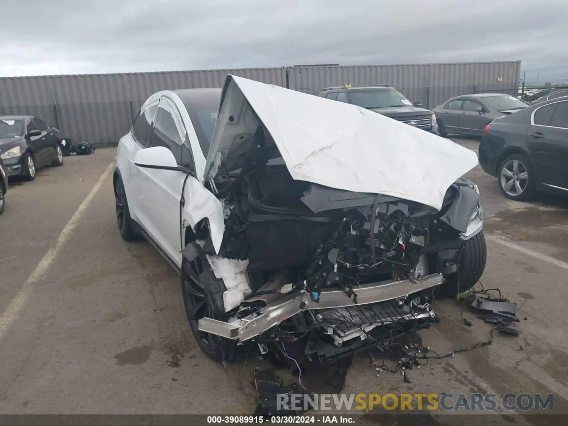 6 Photograph of a damaged car 7SAXCBE59NF355105 TESLA MODEL X 2022