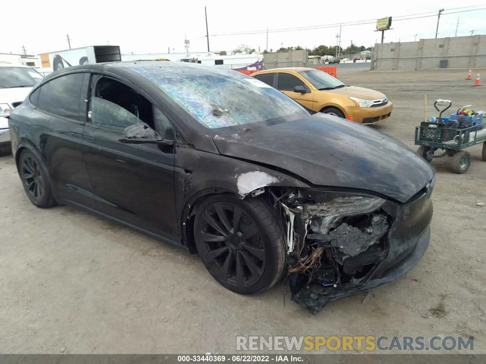 1 Photograph of a damaged car 7SAXCBE63NF337305 TESLA MODEL X 2022