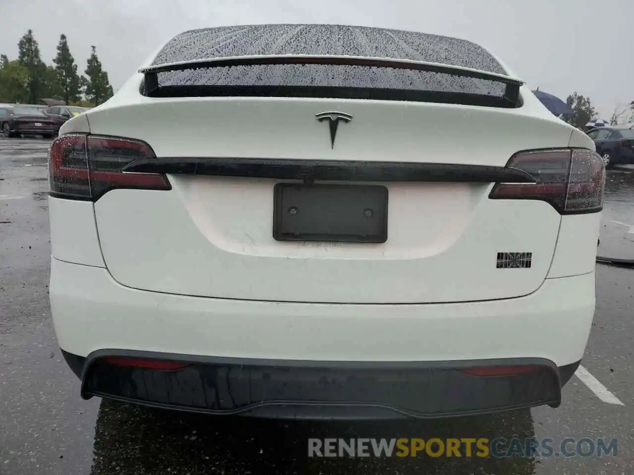 6 Photograph of a damaged car 7SAXCBE63NF346201 TESLA MODEL X 2022