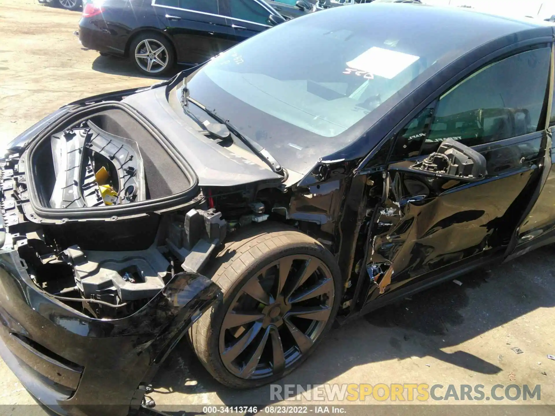 6 Photograph of a damaged car 7SAXCBE64NF331576 TESLA MODEL X 2022