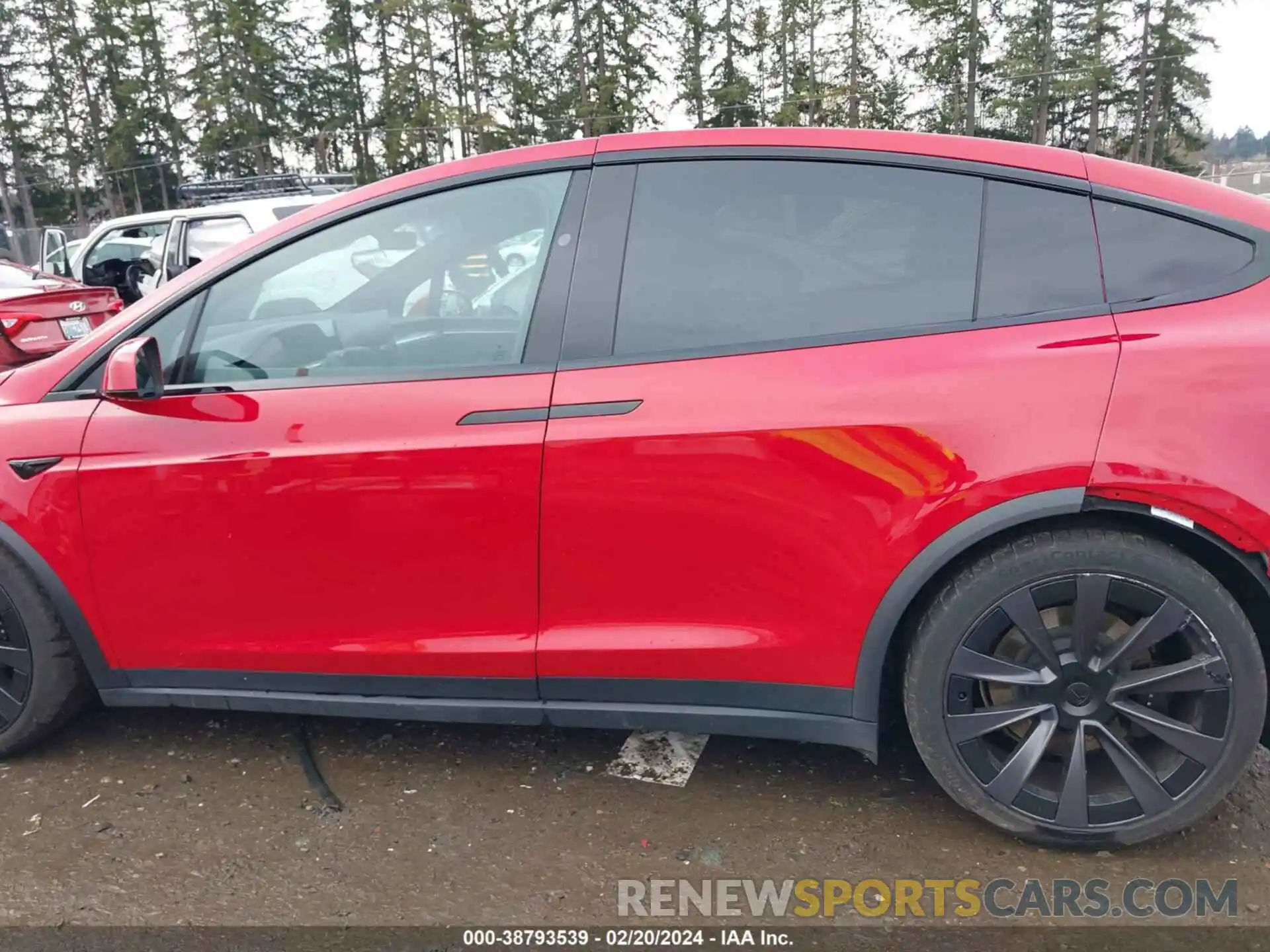 15 Photograph of a damaged car 7SAXCBE65NF358298 TESLA MODEL X 2022