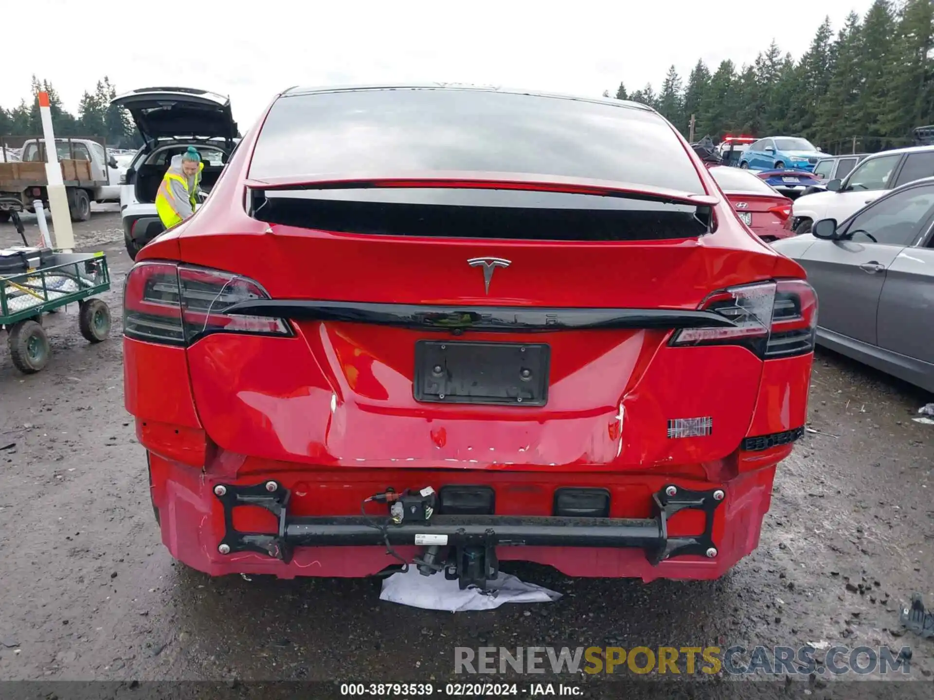 6 Photograph of a damaged car 7SAXCBE65NF358298 TESLA MODEL X 2022