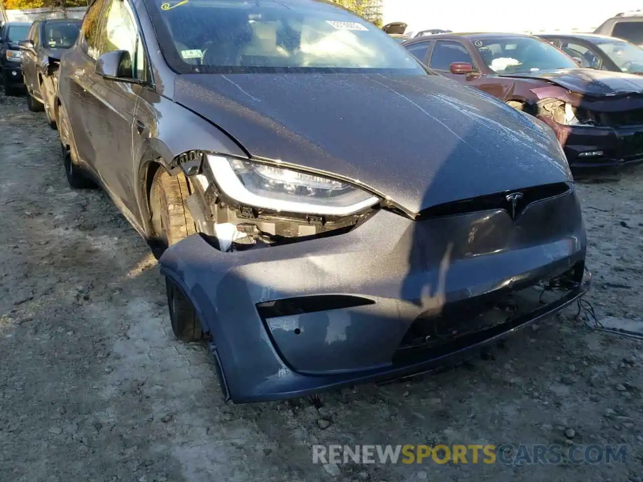 9 Photograph of a damaged car 7SAXCBE6XNF344056 TESLA MODEL X 2022