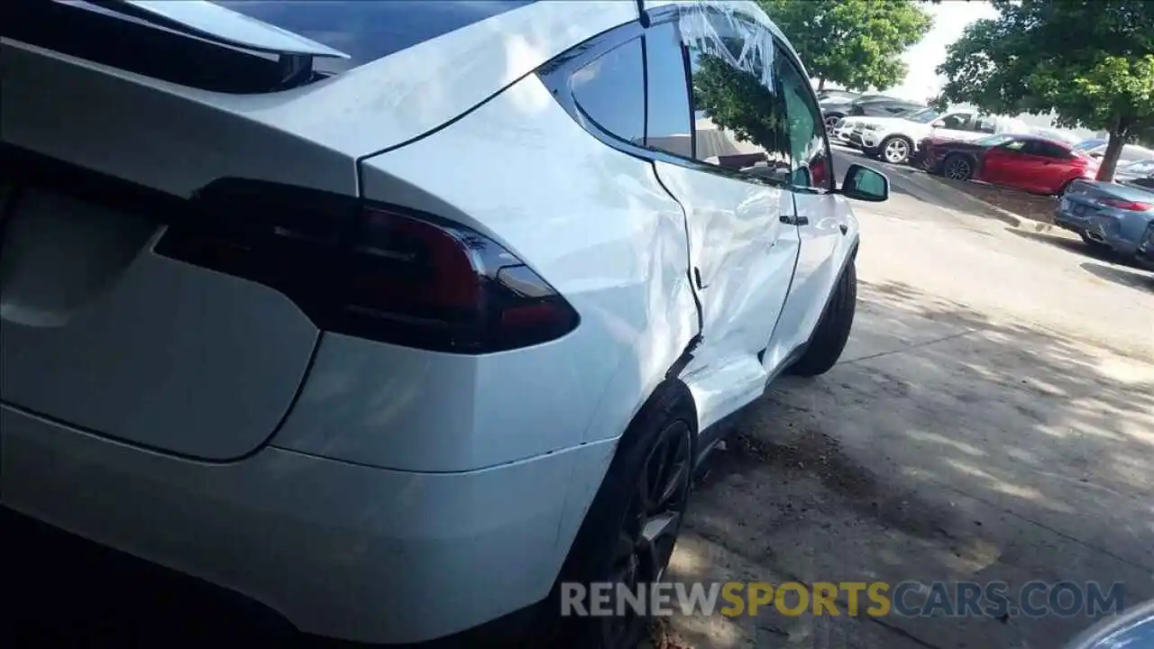 5 Photograph of a damaged car 7SAXCDE51NF342392 TESLA MODEL X 2022