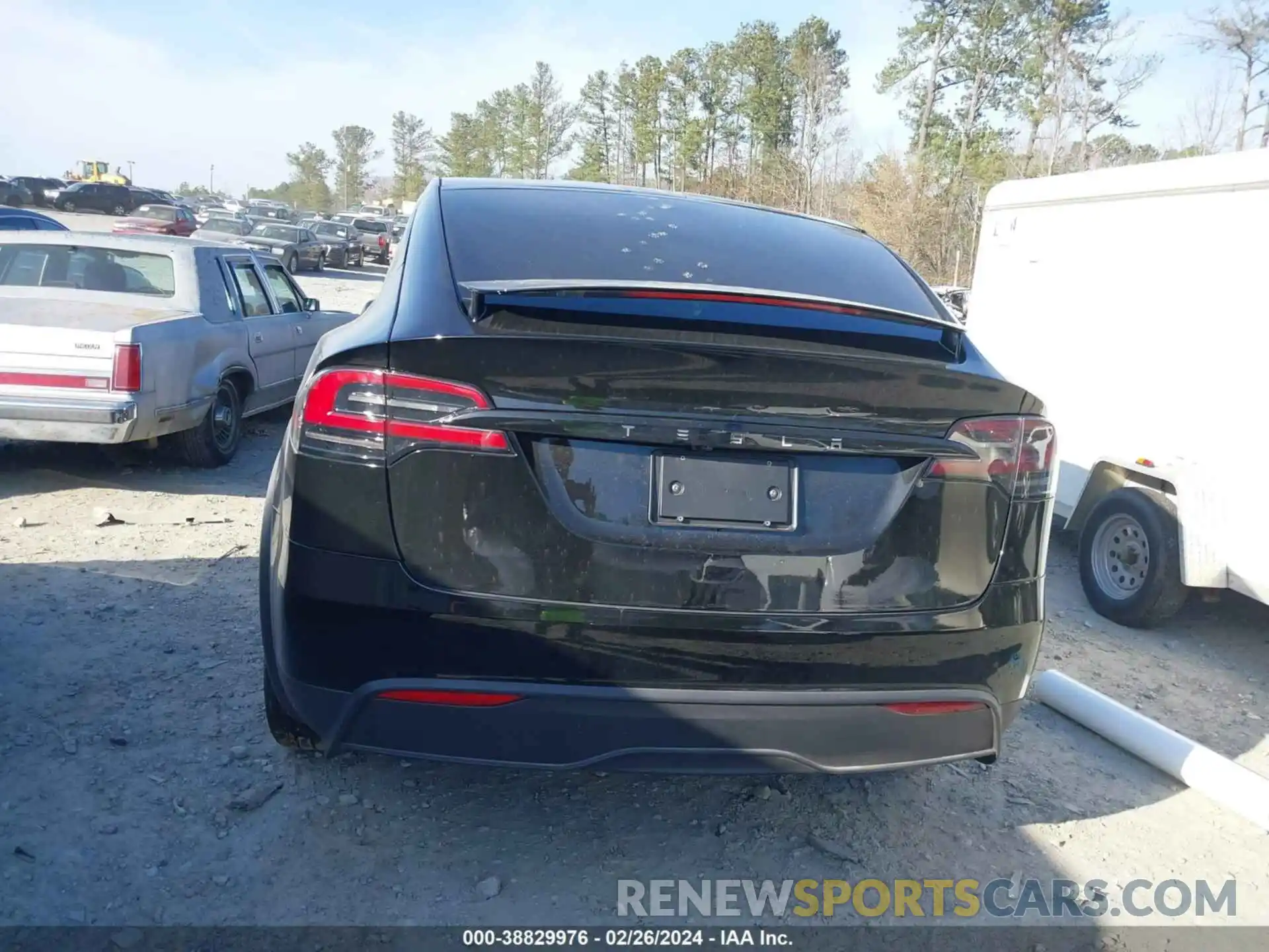 15 Photograph of a damaged car 7SAXCAE59PF418118 TESLA MODEL X 2023