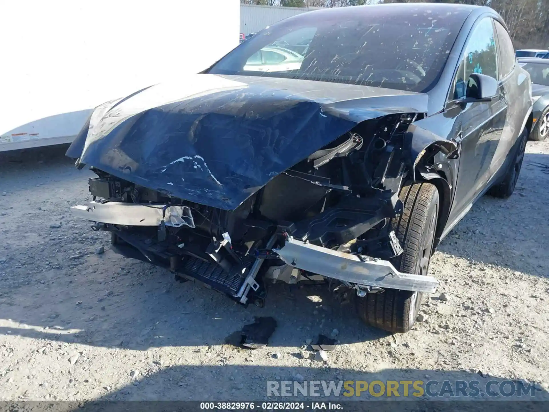 6 Photograph of a damaged car 7SAXCAE59PF418118 TESLA MODEL X 2023