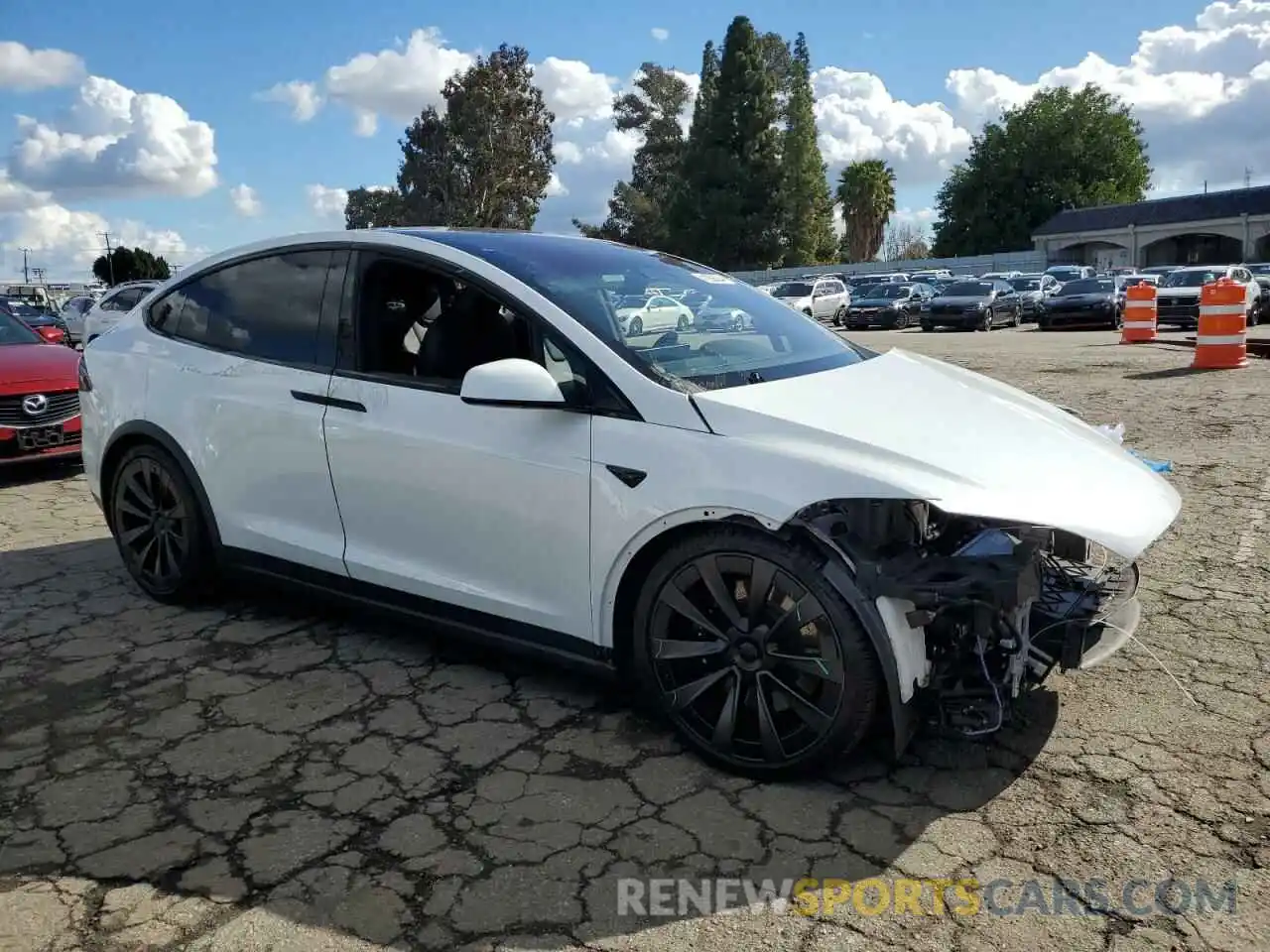 4 Photograph of a damaged car 7SAXCBE56PF378957 TESLA MODEL X 2023