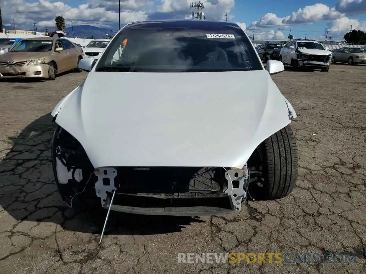 5 Photograph of a damaged car 7SAXCBE56PF378957 TESLA MODEL X 2023