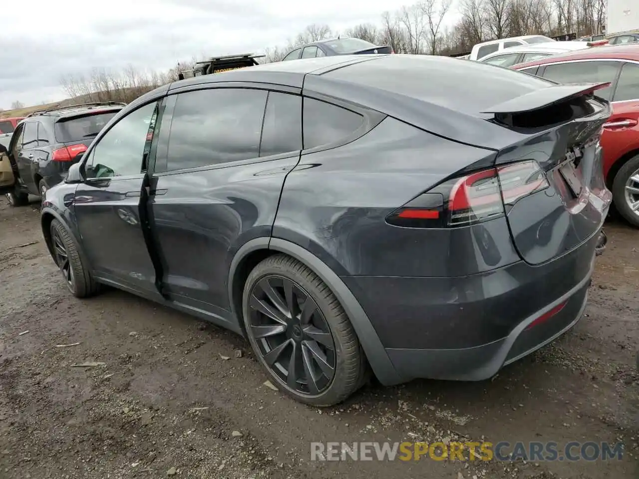 2 Photograph of a damaged car 7SAXCBE5XPF428873 TESLA MODEL X 2023