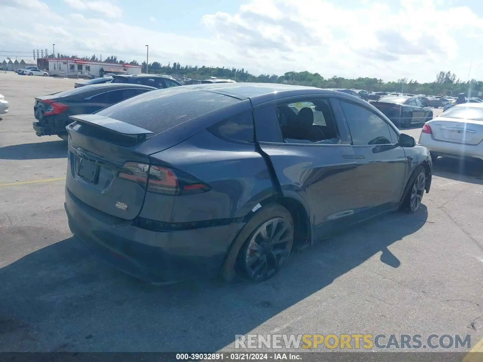 4 Photograph of a damaged car 7SAXCBE66PF409763 TESLA MODEL X 2023