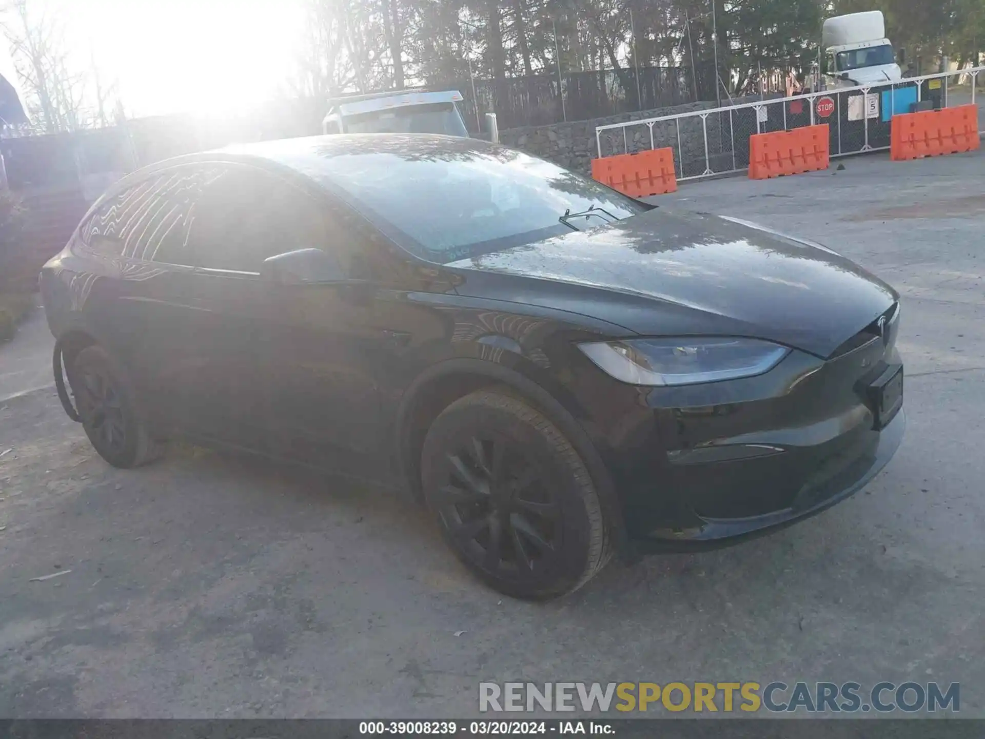 1 Photograph of a damaged car 7SAXCDE56PF422242 TESLA MODEL X 2023