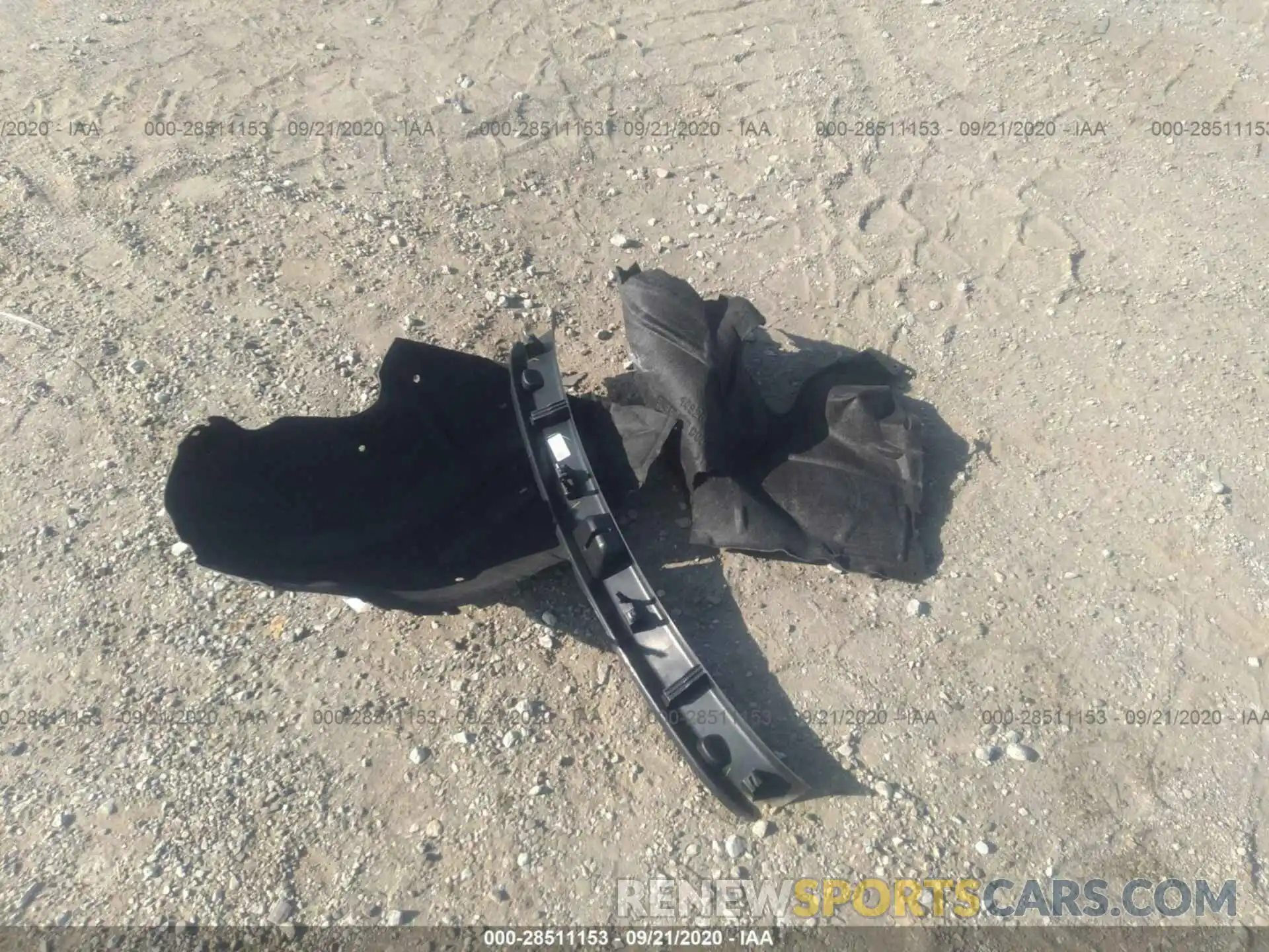 12 Photograph of a damaged car 5YJYGDEE0LF012827 TESLA MODEL Y 2020