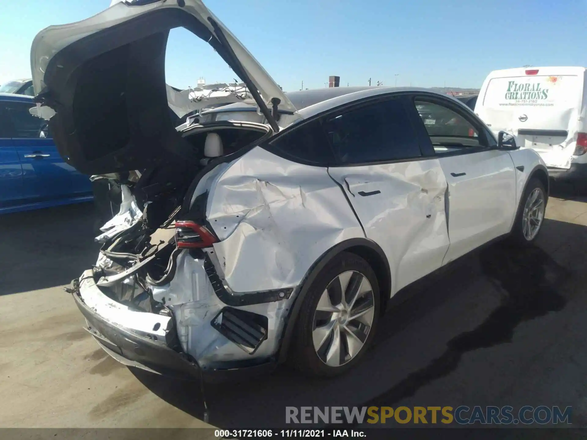 4 Photograph of a damaged car 5YJYGDEE0LF023603 TESLA MODEL Y 2020