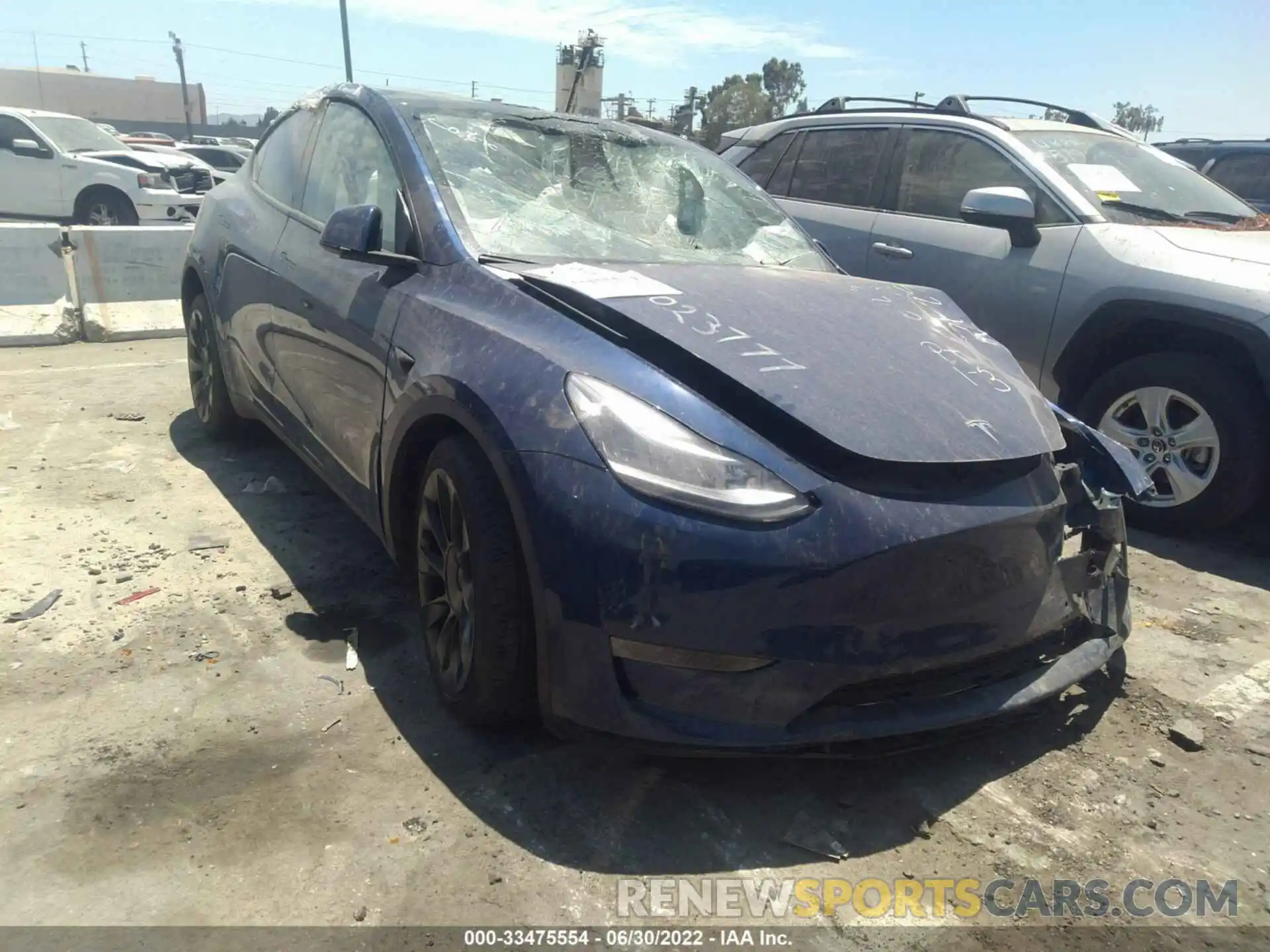 1 Photograph of a damaged car 5YJYGDEE0LF023777 TESLA MODEL Y 2020