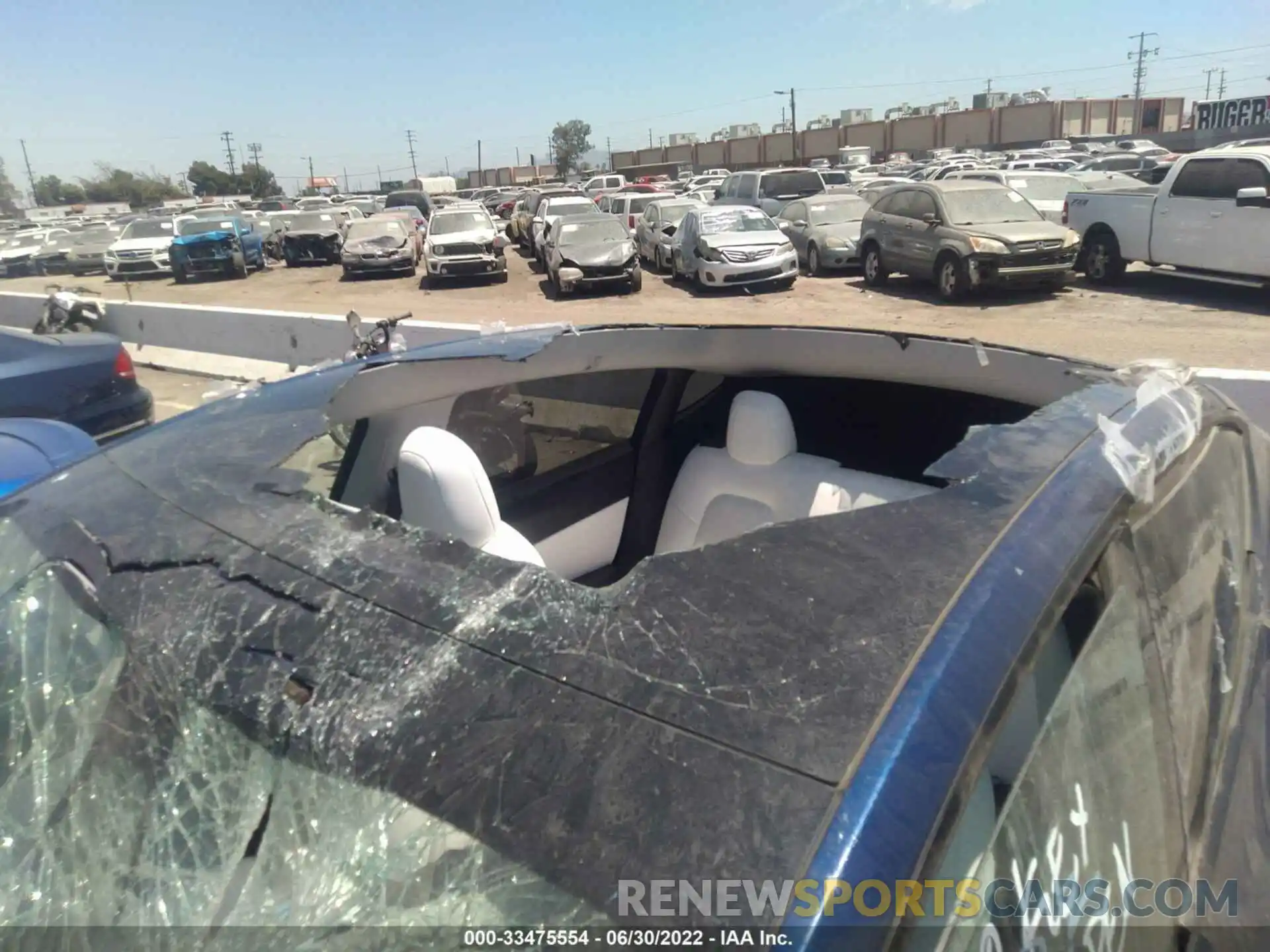 11 Photograph of a damaged car 5YJYGDEE0LF023777 TESLA MODEL Y 2020