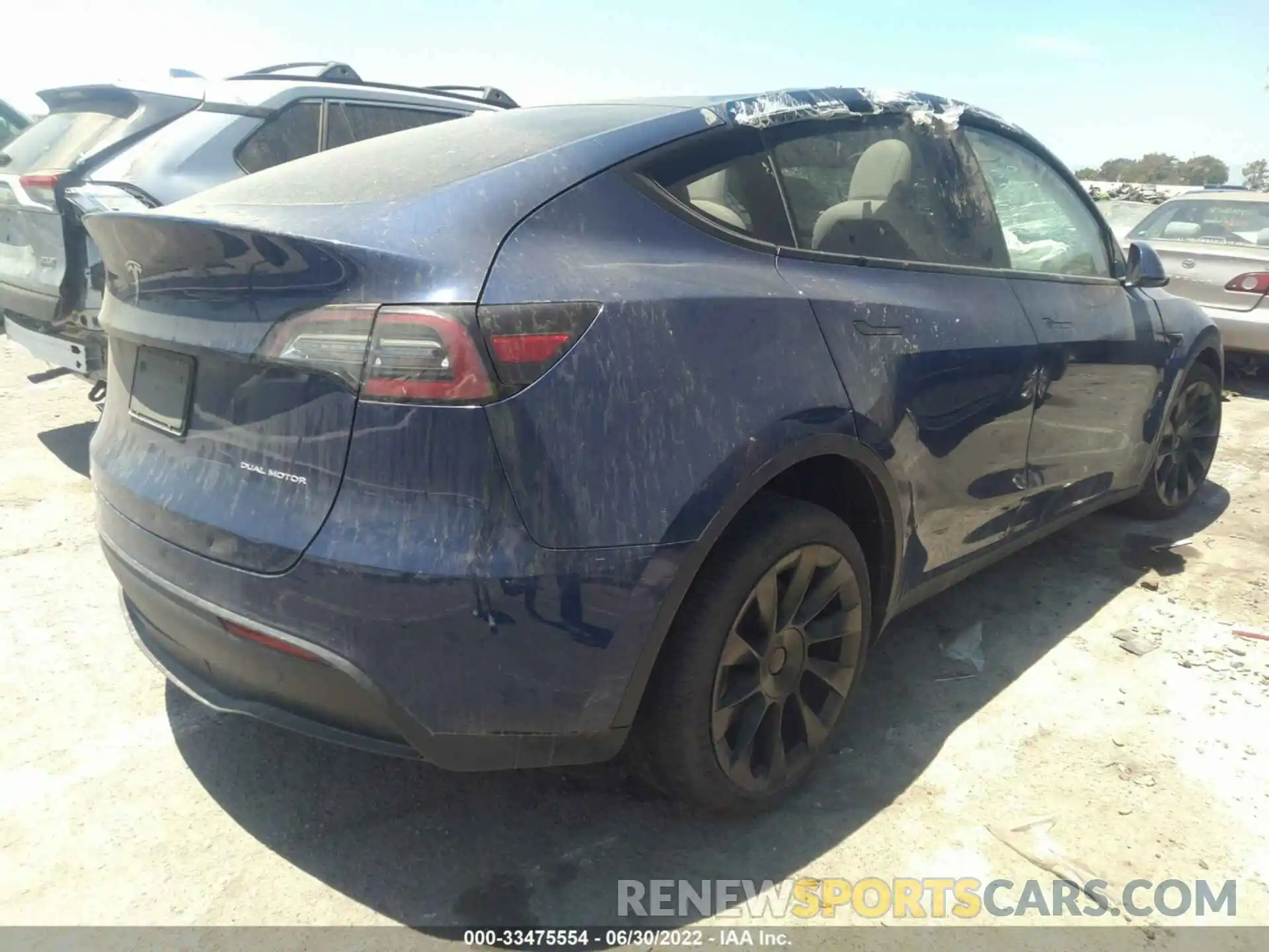 4 Фотография поврежденного автомобиля 5YJYGDEE0LF023777 TESLA MODEL Y 2020