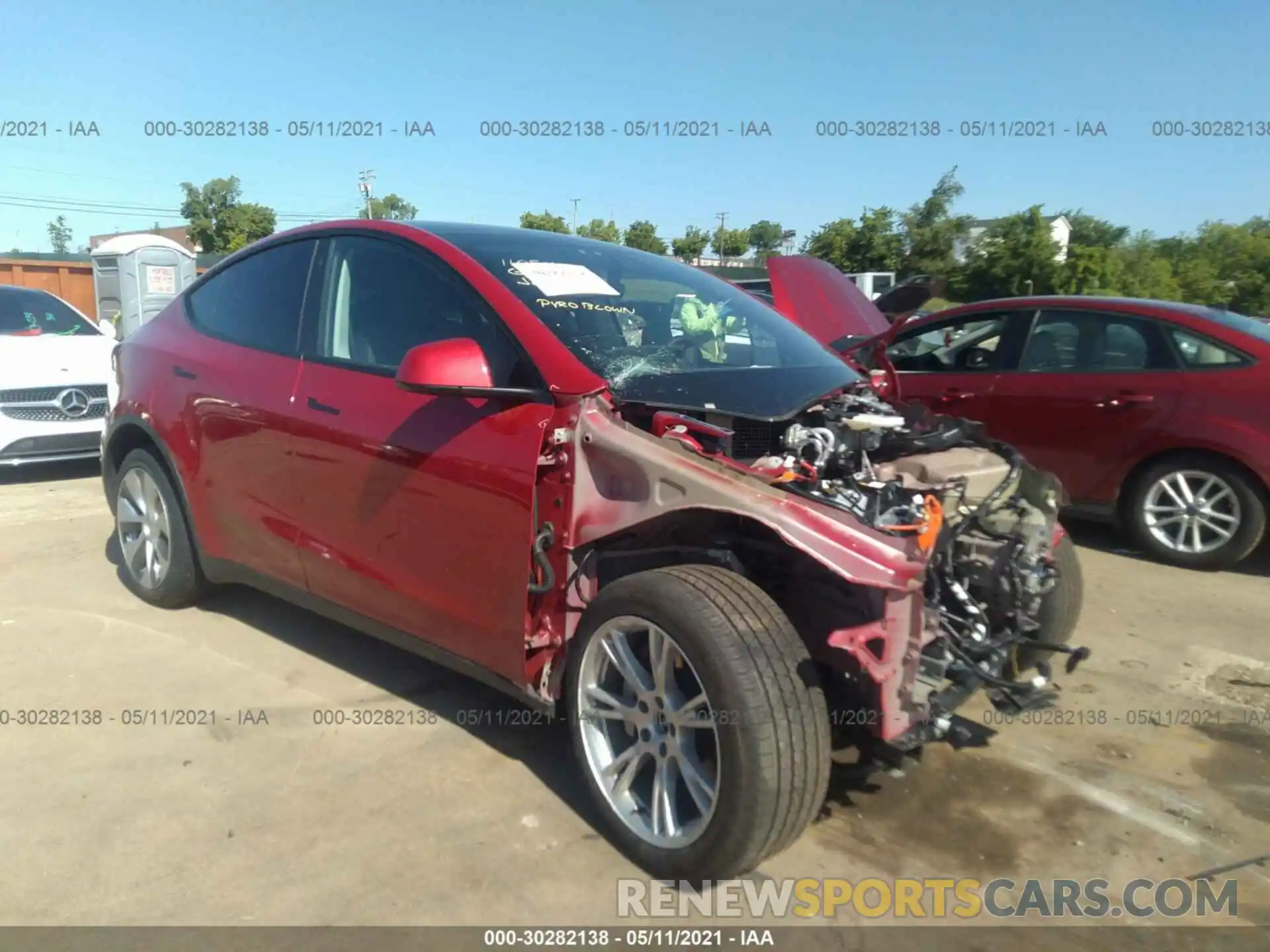 1 Photograph of a damaged car 5YJYGDEE0LF025934 TESLA MODEL Y 2020