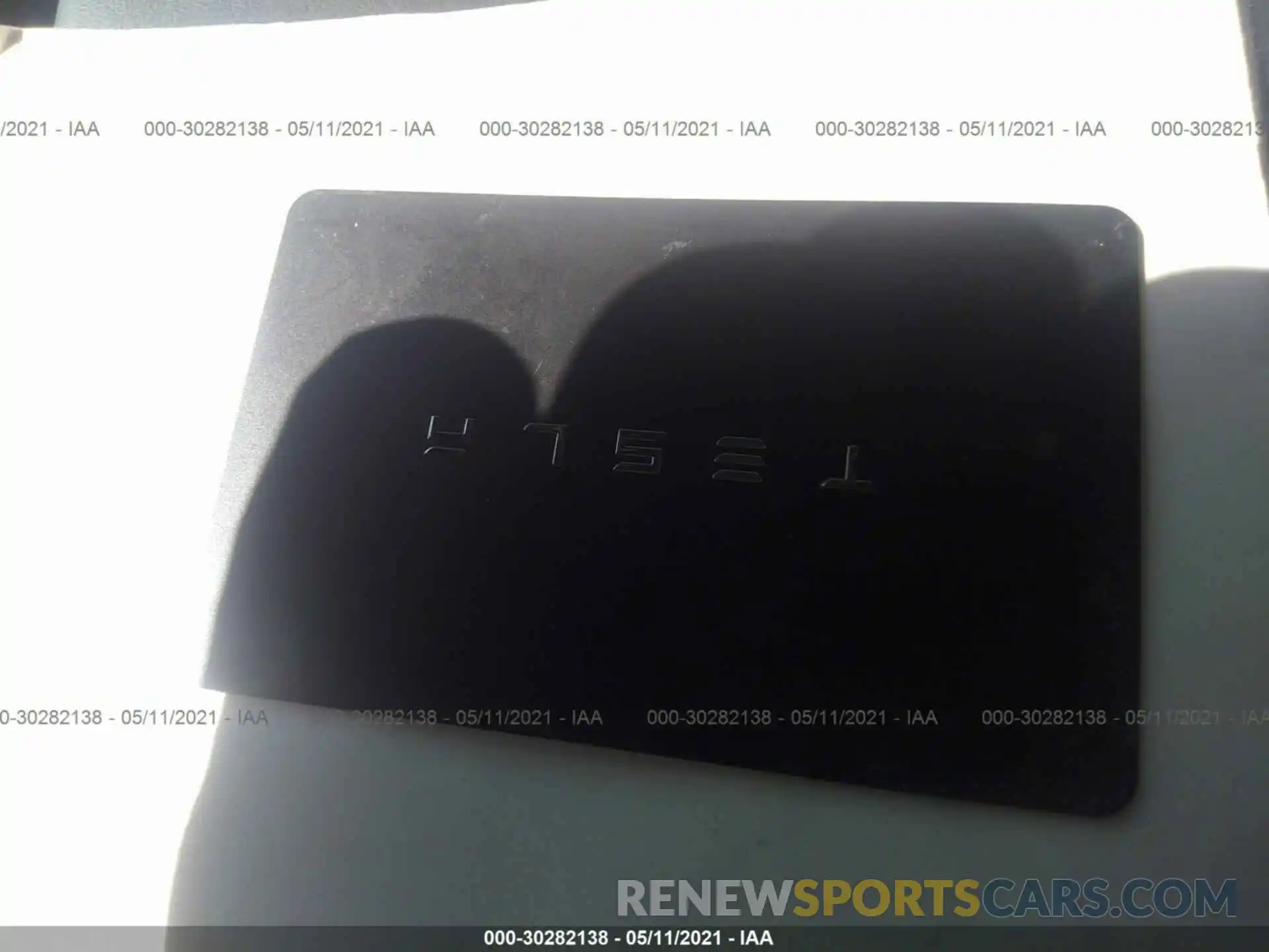 11 Photograph of a damaged car 5YJYGDEE0LF025934 TESLA MODEL Y 2020