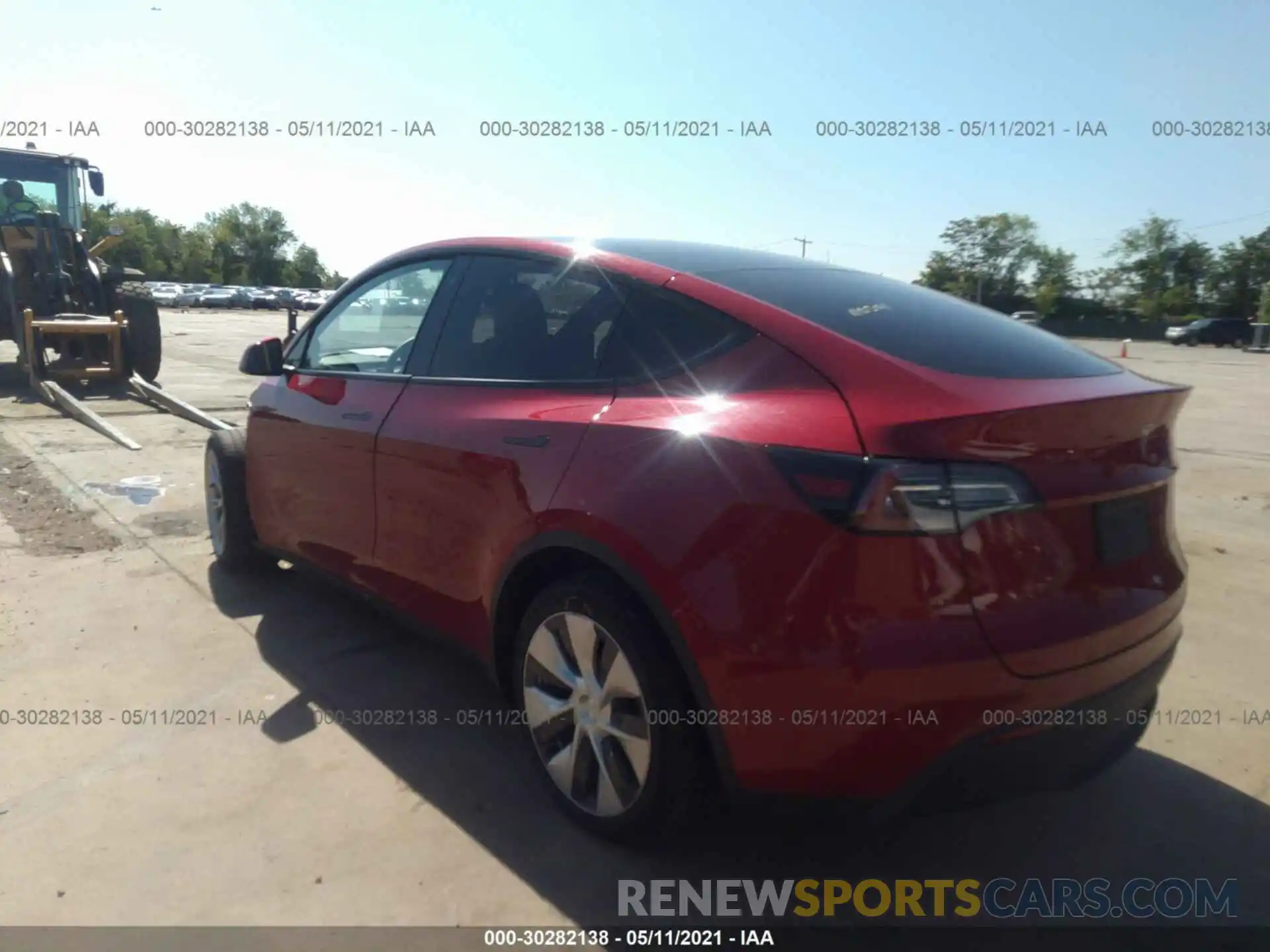 3 Photograph of a damaged car 5YJYGDEE0LF025934 TESLA MODEL Y 2020