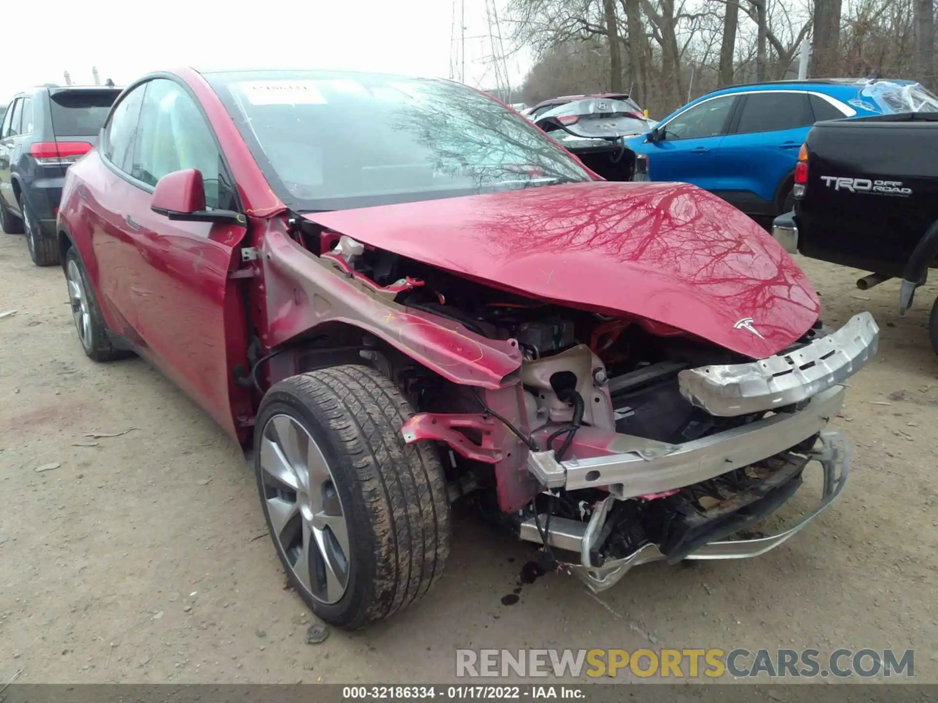 1 Photograph of a damaged car 5YJYGDEE0LF026291 TESLA MODEL Y 2020