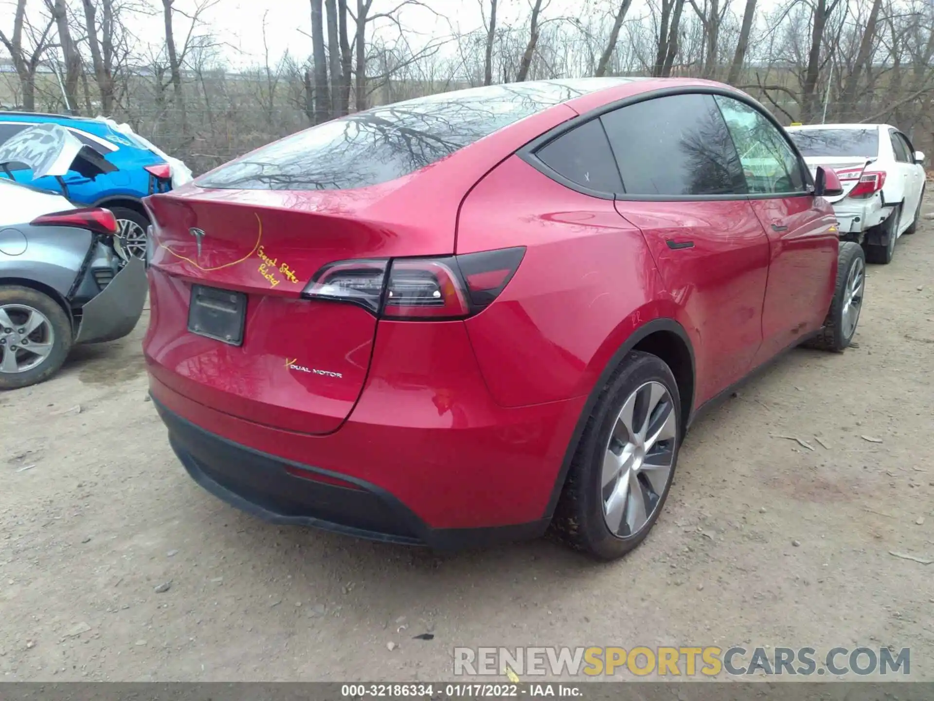 4 Фотография поврежденного автомобиля 5YJYGDEE0LF026291 TESLA MODEL Y 2020