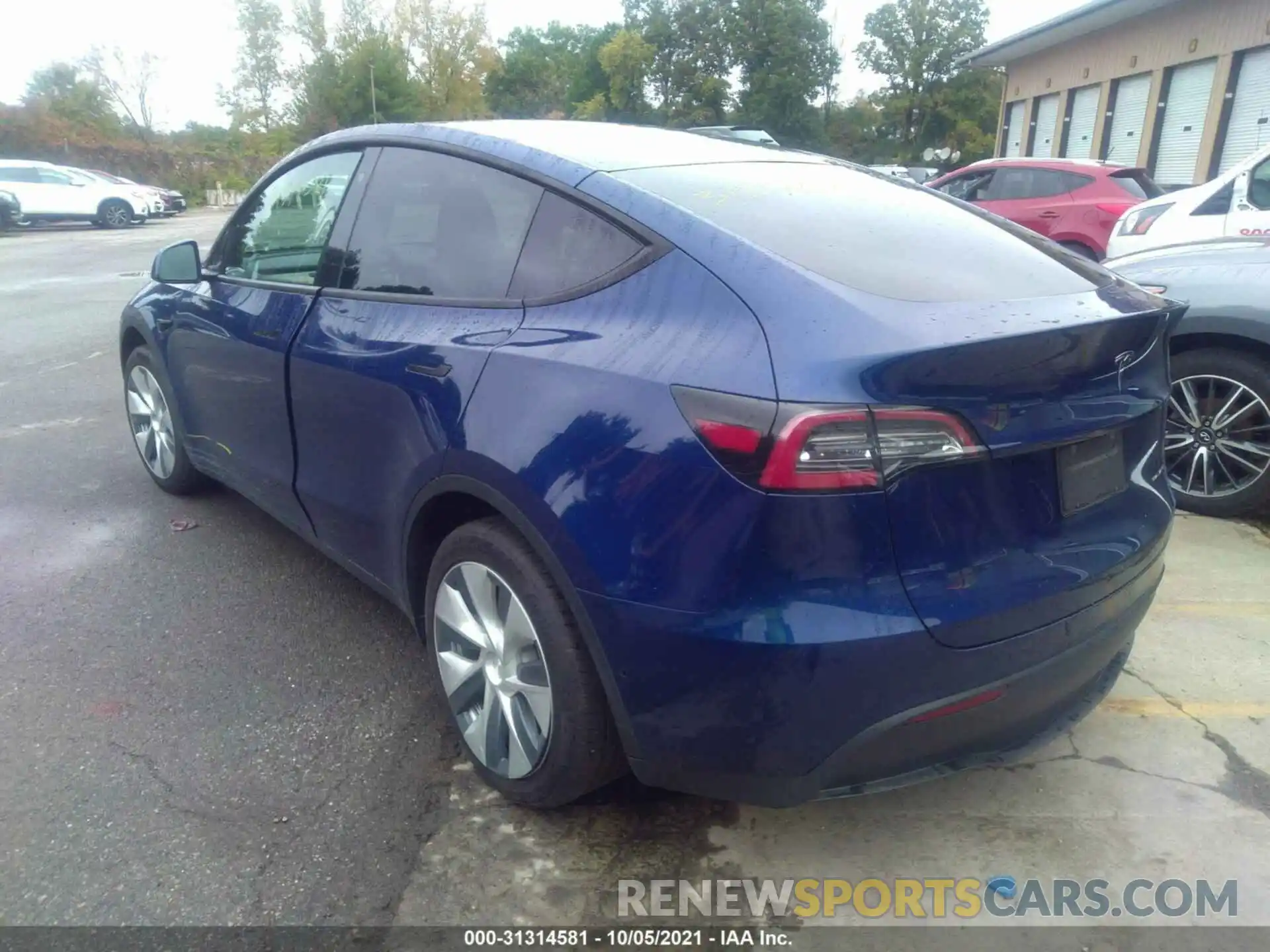 3 Photograph of a damaged car 5YJYGDEE0LF026873 TESLA MODEL Y 2020