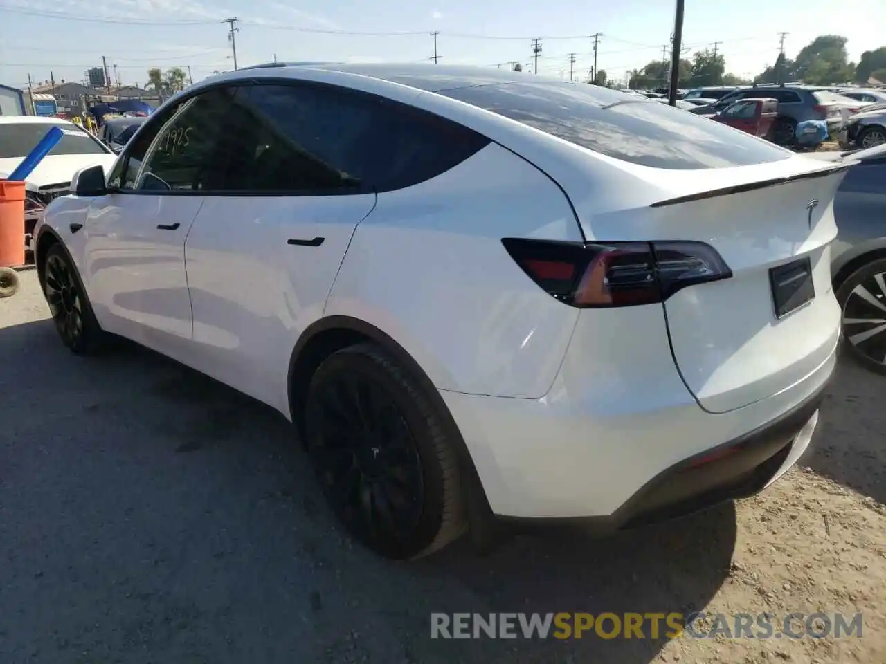 3 Фотография поврежденного автомобиля 5YJYGDEE0LF027862 TESLA MODEL Y 2020