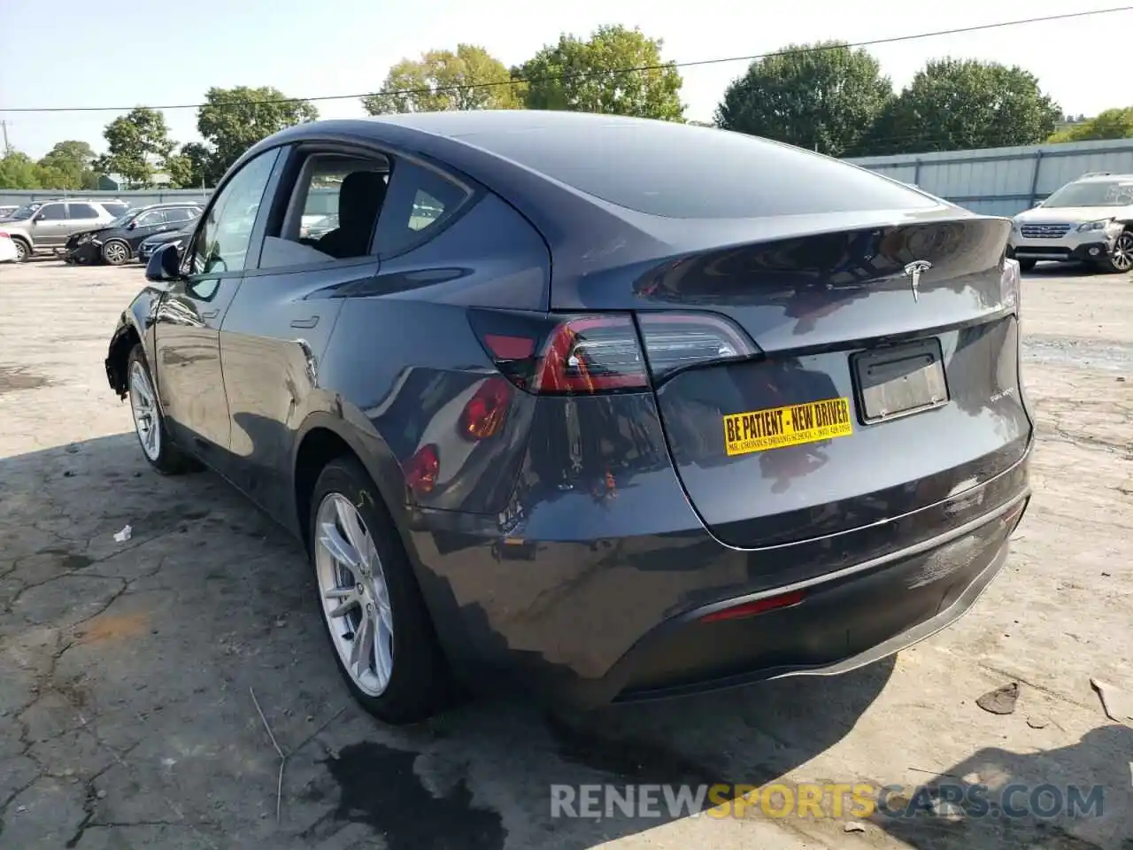 3 Photograph of a damaged car 5YJYGDEE0LF031555 TESLA MODEL Y 2020