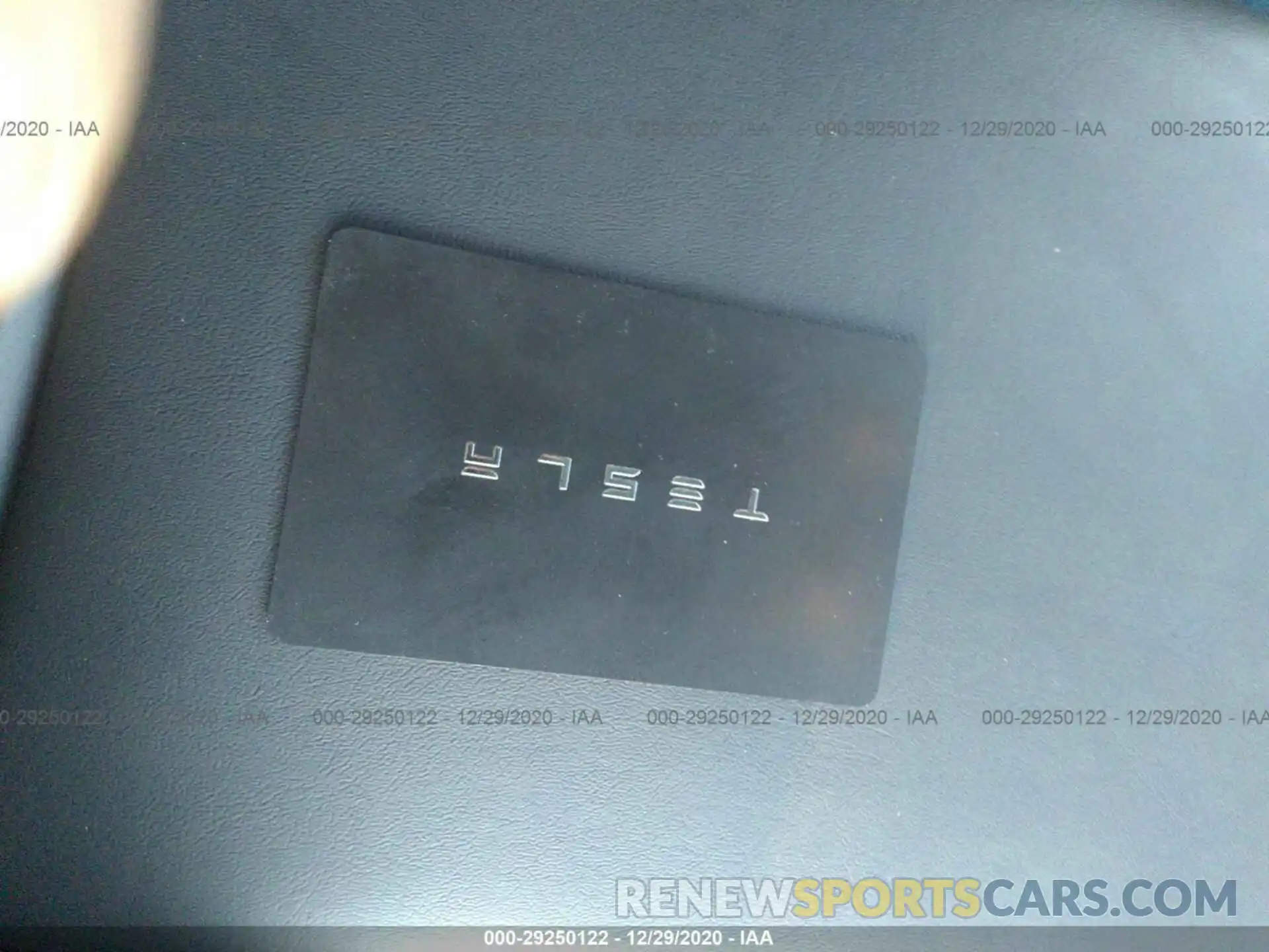 11 Photograph of a damaged car 5YJYGDEE0LF032219 TESLA MODEL Y 2020