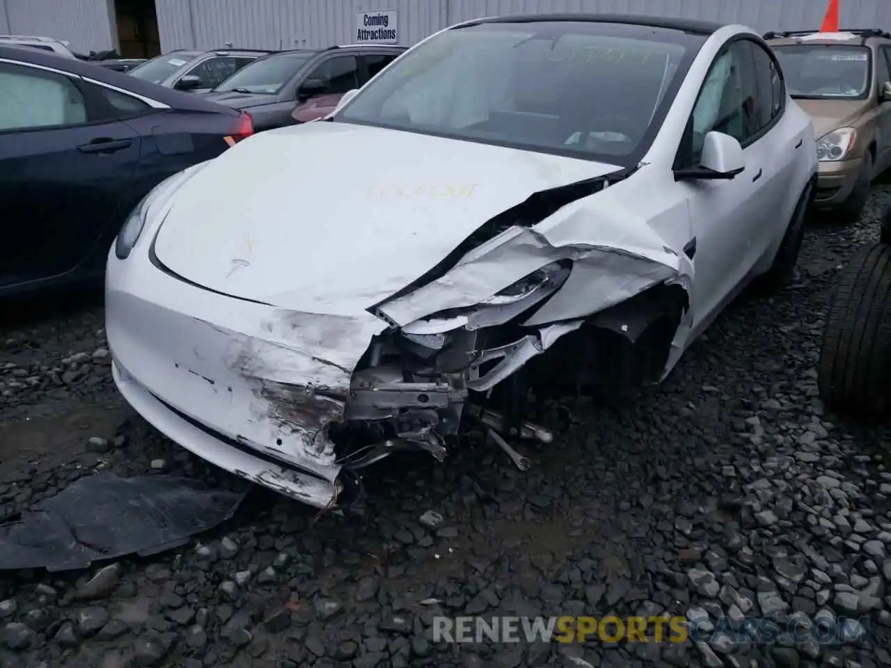 9 Photograph of a damaged car 5YJYGDEE0LF034052 TESLA MODEL Y 2020