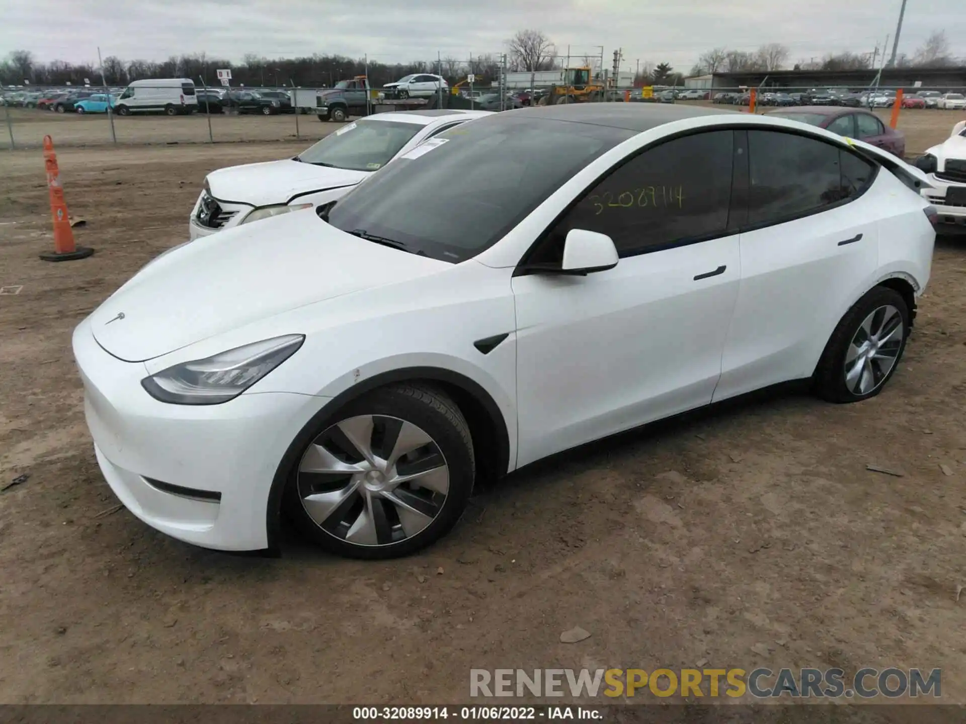 2 Photograph of a damaged car 5YJYGDEE0LF038649 TESLA MODEL Y 2020